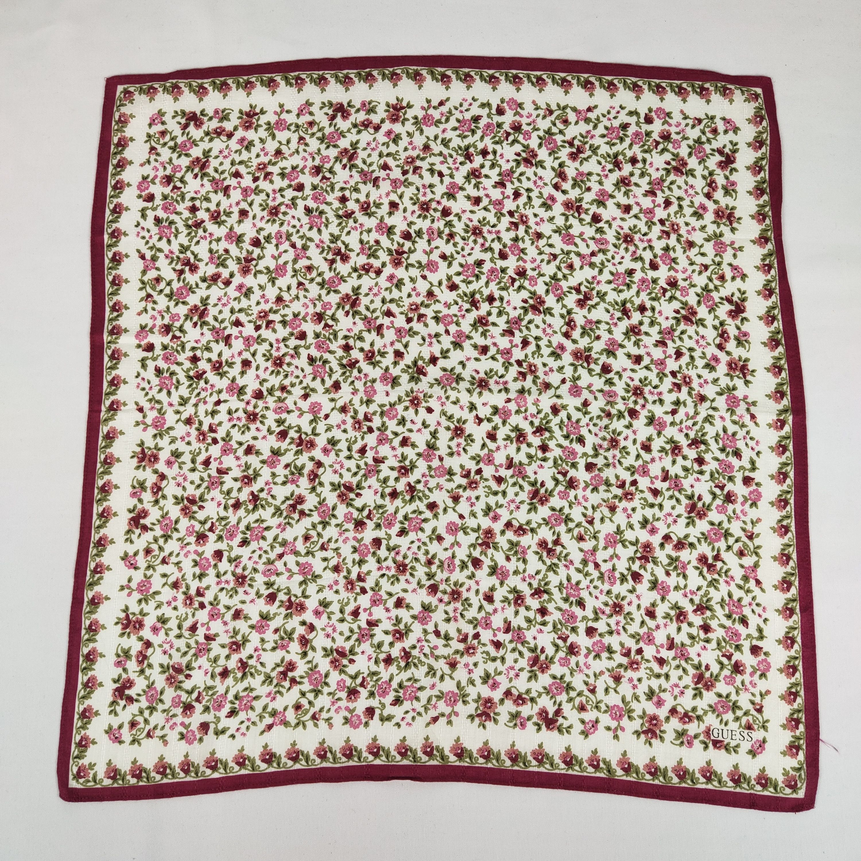 Guess × Vintage Guess Handkerchief / Neckerchief / Bandana FZ715 Size ONE SIZE - 3 Thumbnail