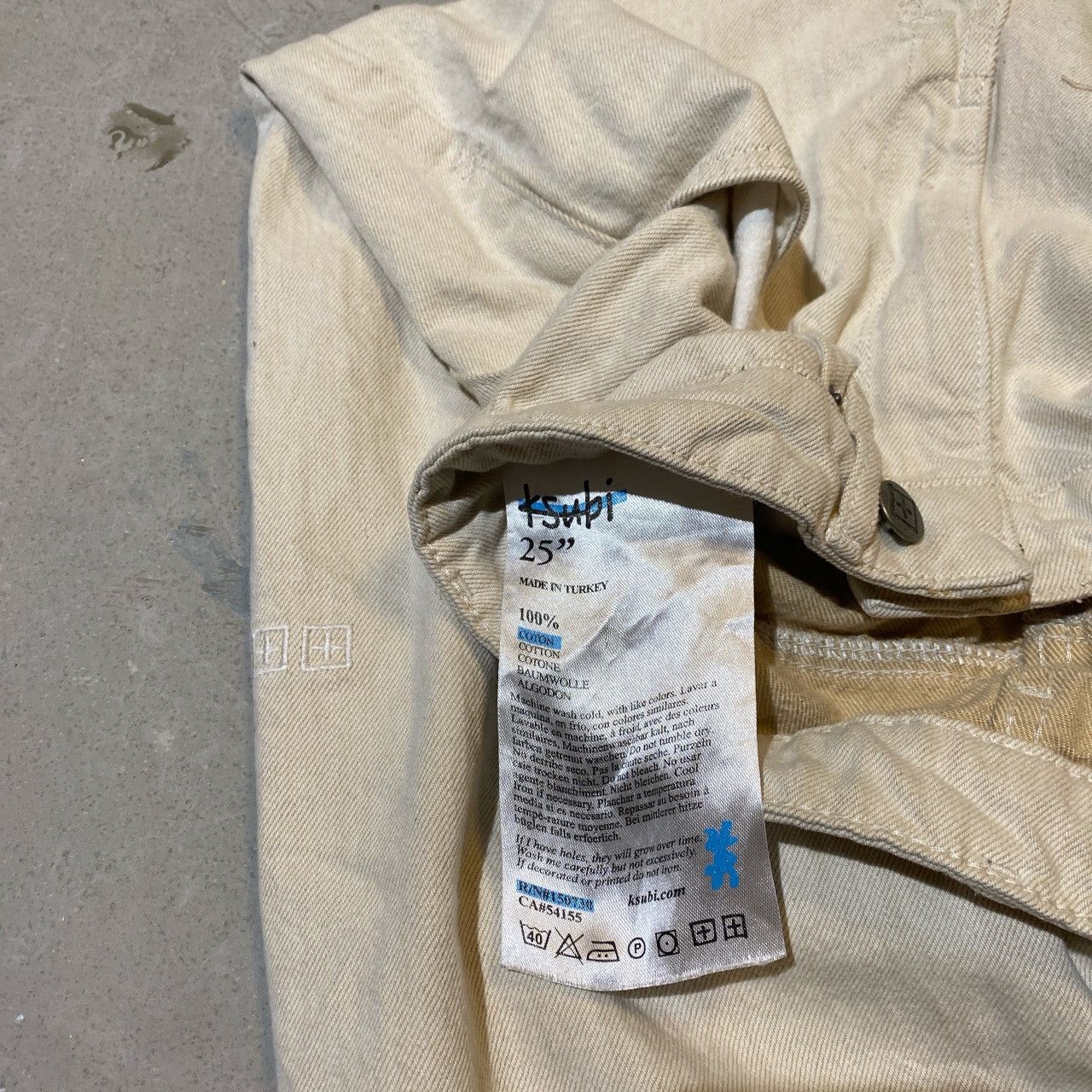 Ksubi White small waist Ksubi jeans Size US 26 / EU 42 - 1 Thumbnail