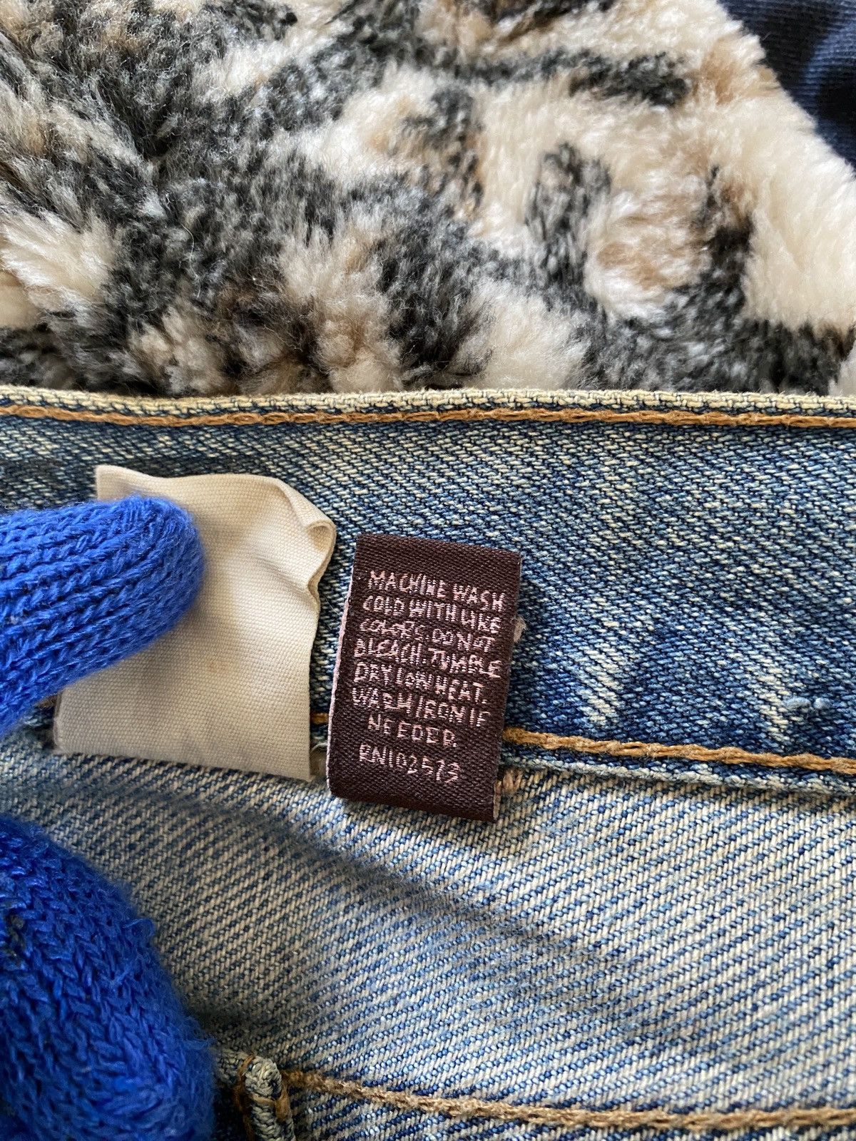 Hollister × Japanese Brand Hollister Co X Louis Vuitton MLB Distressed Denim Size US 33 - 17 Thumbnail