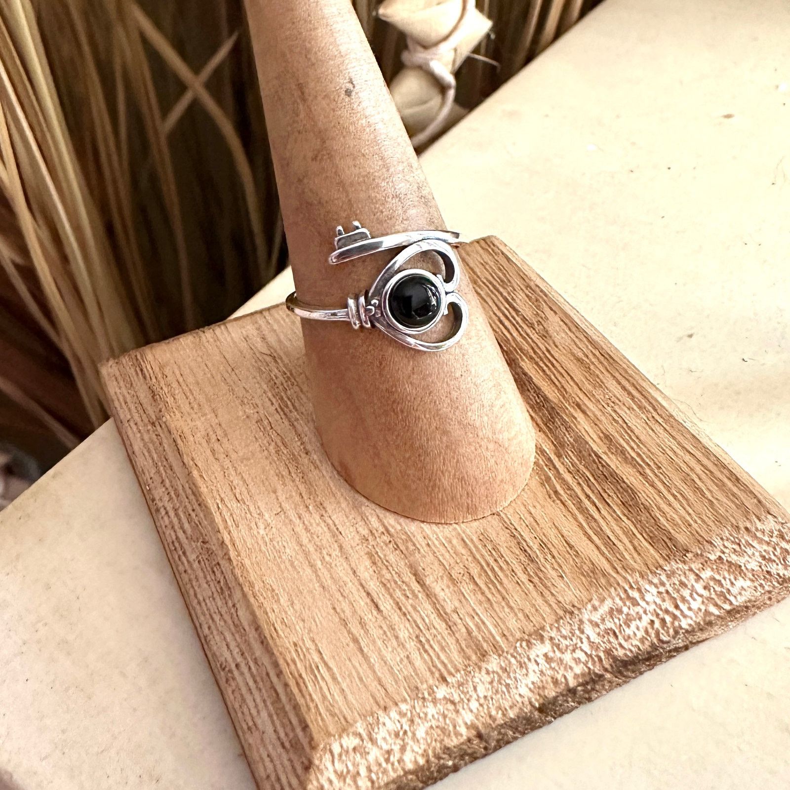 The Unbranded Brand Heart & Key Black Agate Sterling Silver Ring Size ONE SIZE - 2 Thumbnail