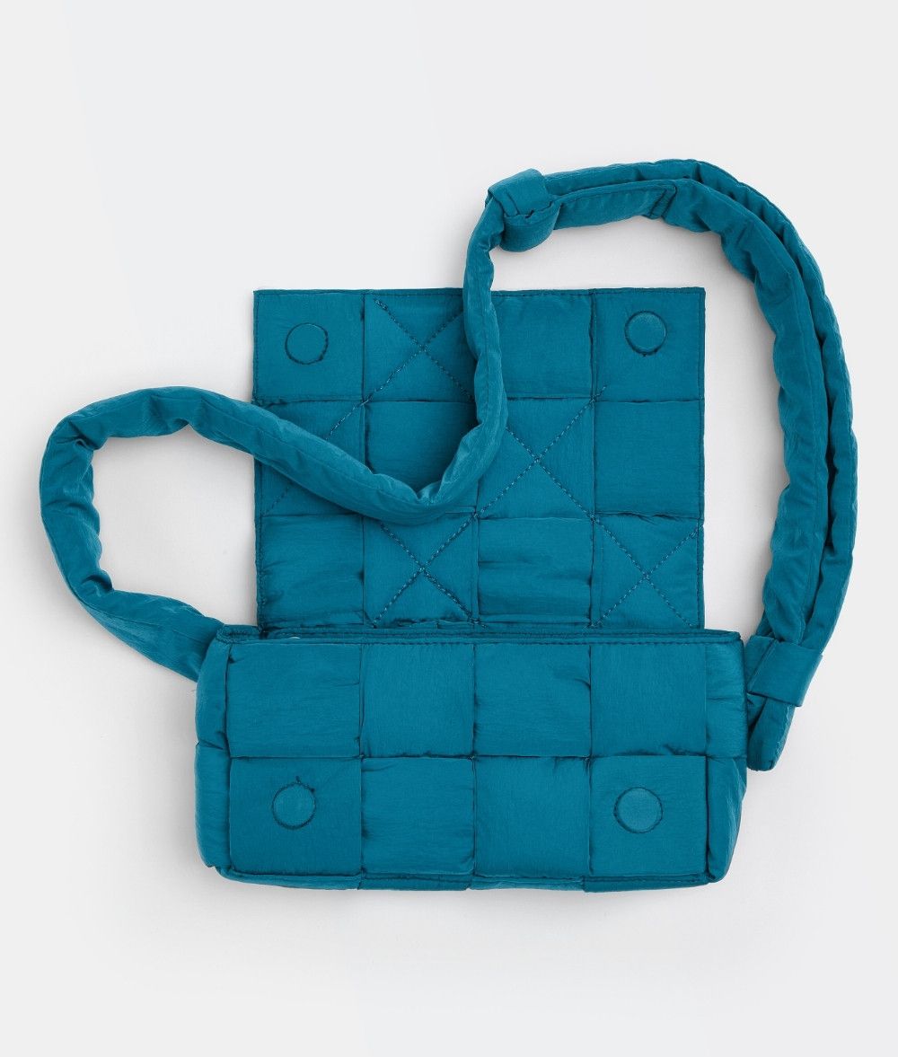 Bottega Veneta o1loc1c0325 Size: OS / 679763 Cassette Belt Bag in Blaster Size ONE SIZE - 4 Thumbnail