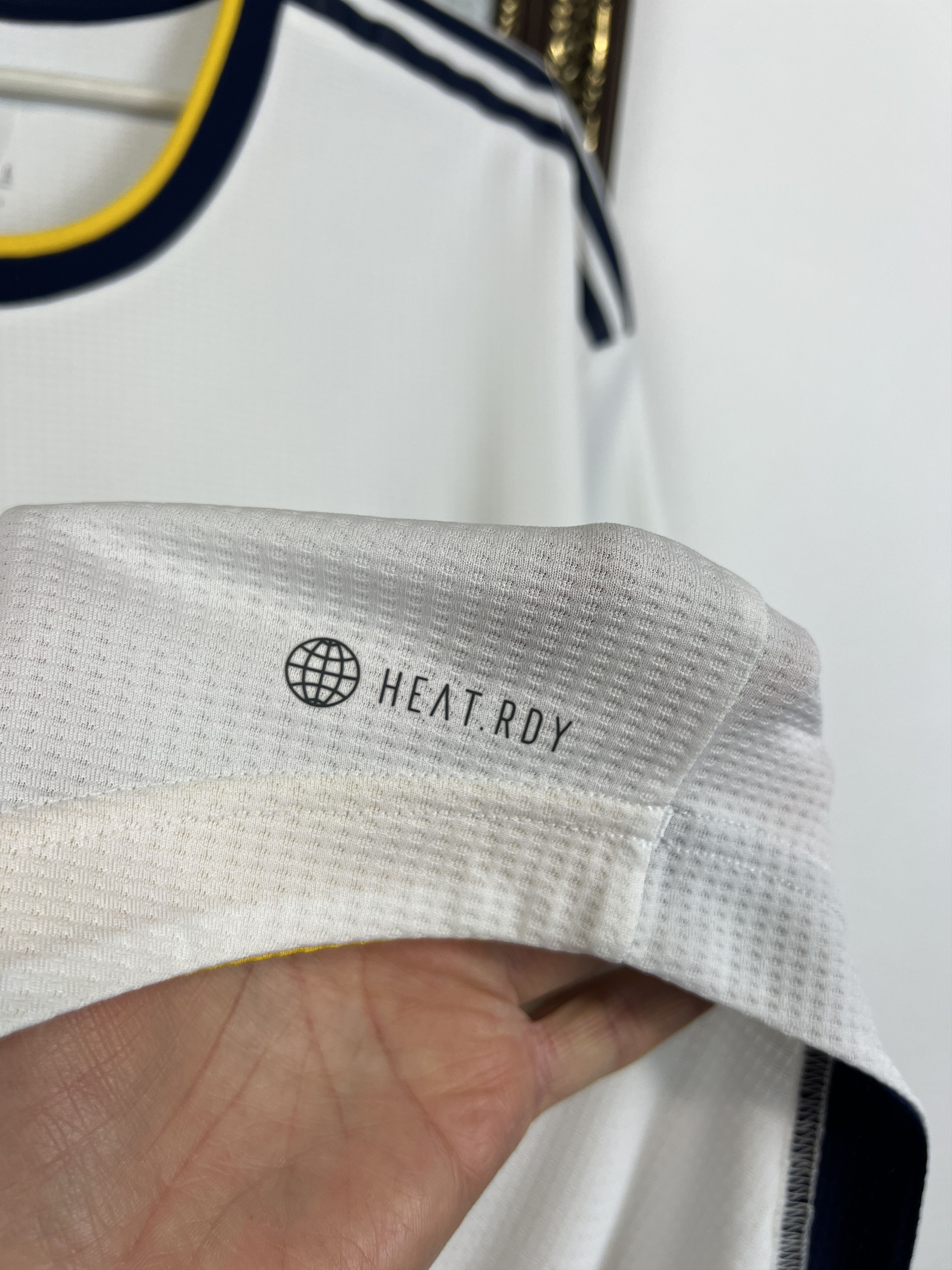 Adidas Boca Juniors Away football shirt 2022 Soccer Jersey Trikot Size US XL / EU 56 / 4 - 4 Thumbnail