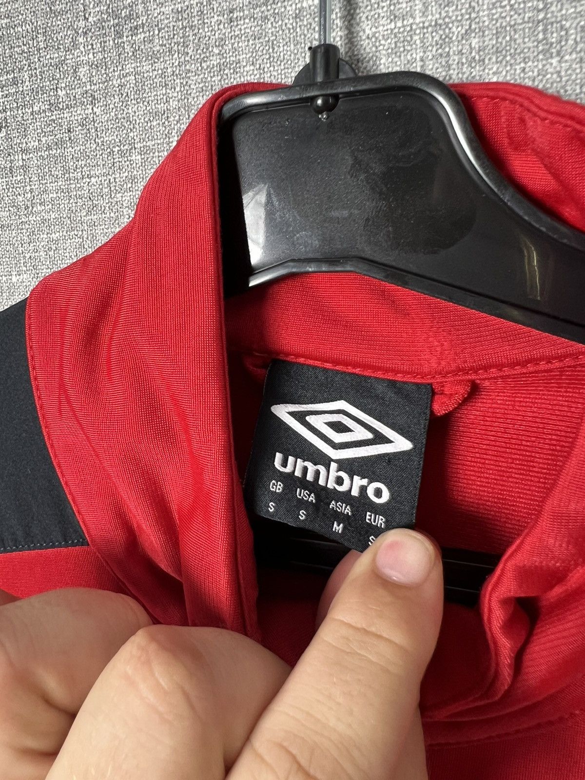 Umbro Vintage 00s Umbro PSV Eindhoven Football Training Jacket Size US S / EU 44-46 / 1 - 20 Thumbnail