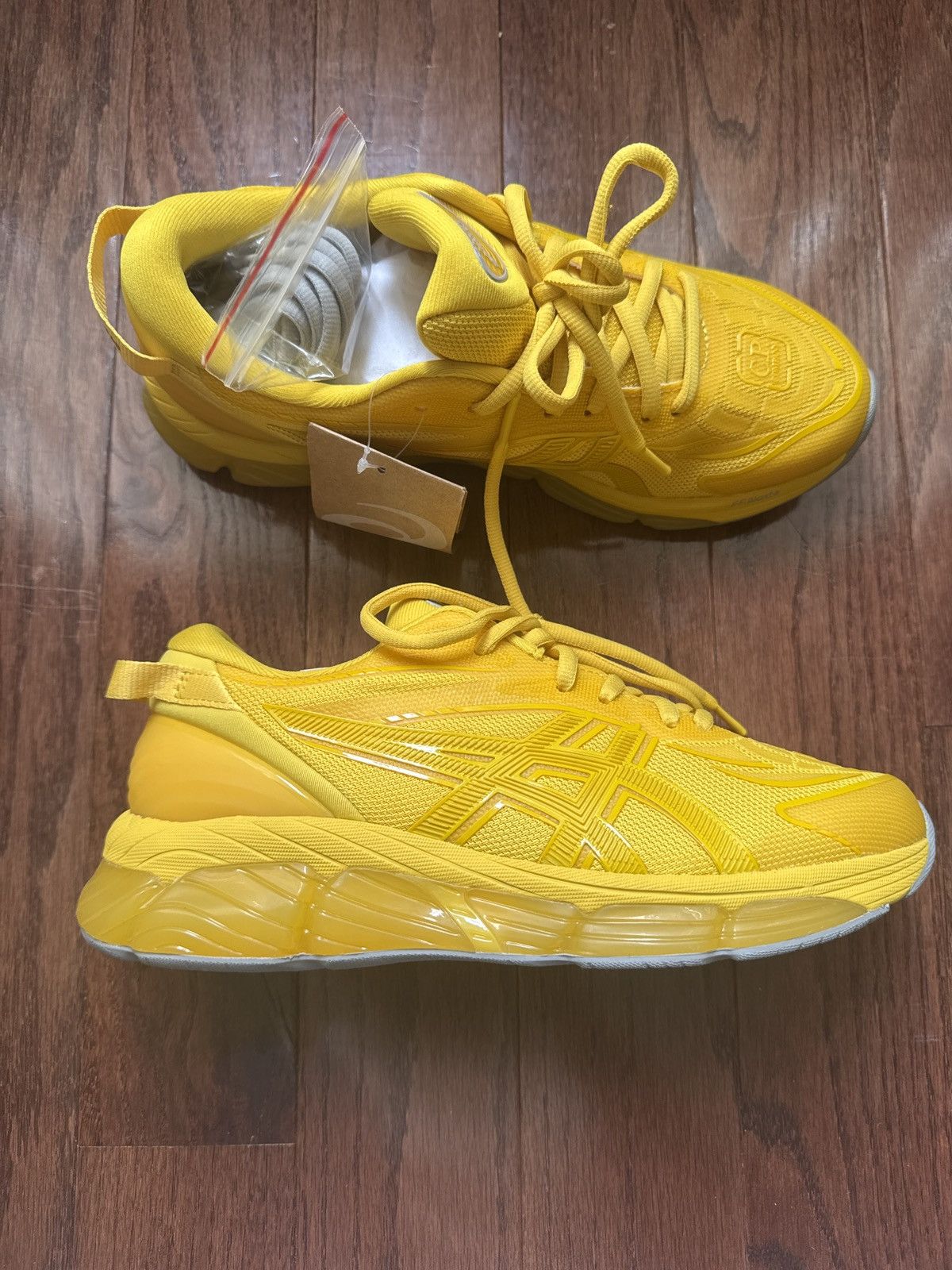 Asics × C.P. Company ASICS x C.P. Company gel-quantum 360 yellow US-7 Size US 7 / EU 40 - 1 Thumbnail