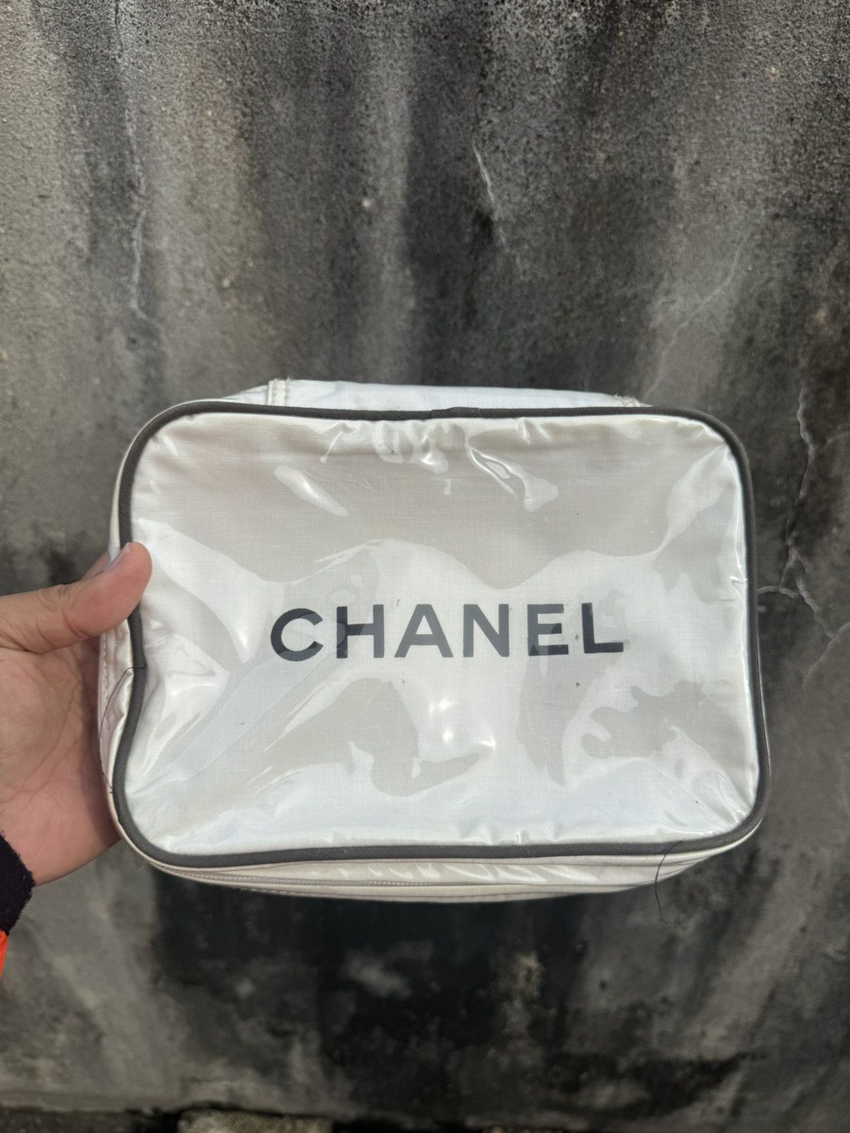 Chanel Chanel Vintage Makeup Cosmetic Pouch Hand Bag Size ONE SIZE - 1 Thumbnail