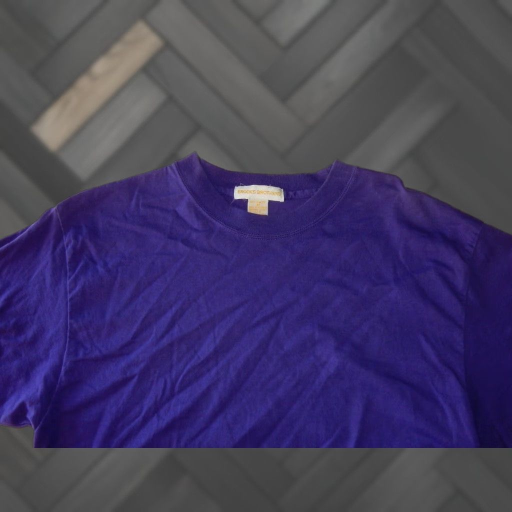 Brooks Brothers VINTAGE Brooks Brothers Men's T-Shirt Size M Short Sleeve Cotton Purple 80s Fashion Size US M / EU 48-50 / 2 - 1 Thumbnail