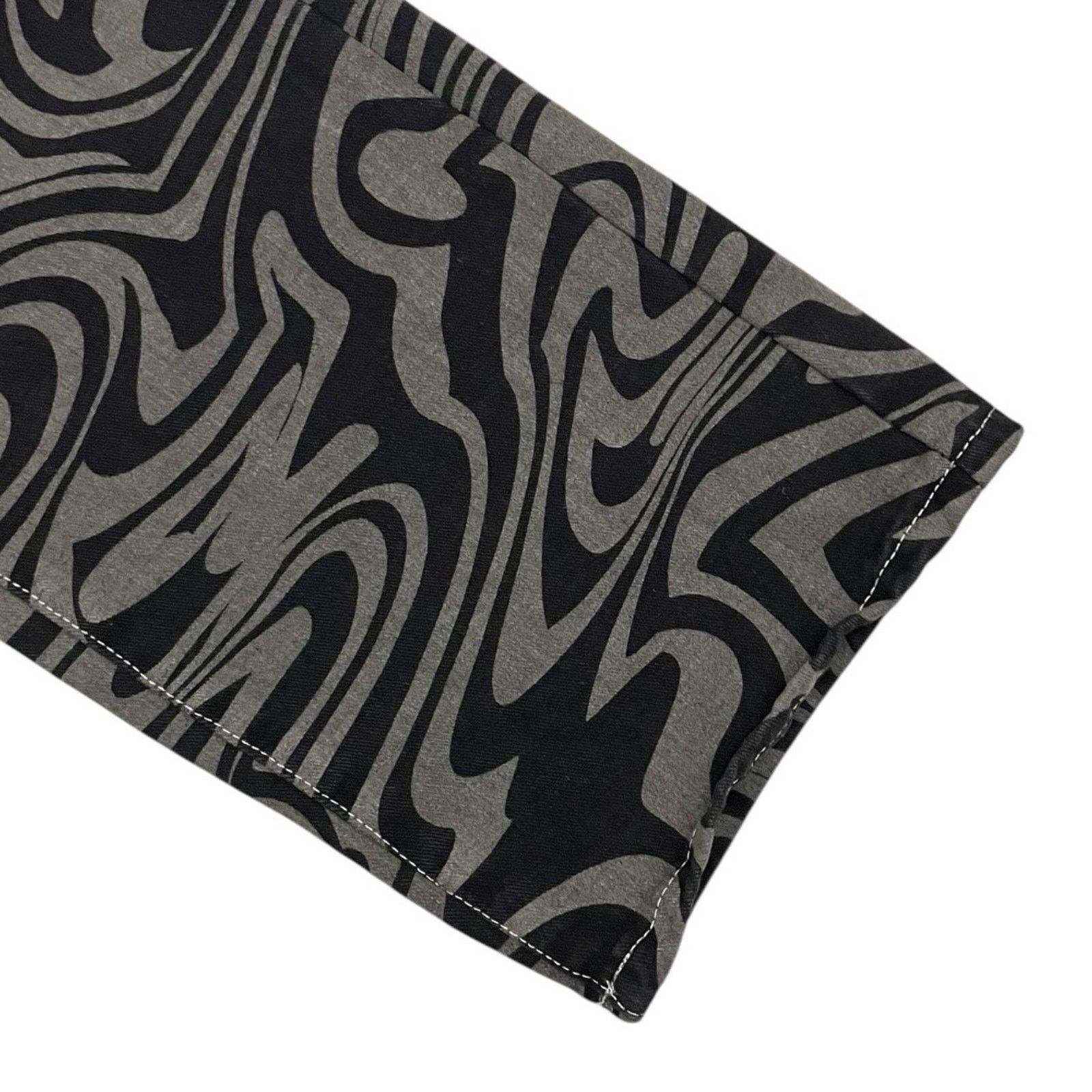 Shein SHEIN High Rise Grey & Black Abstract Swirl Statement Pants Size 28" / US 6 / IT 42 - 7 Thumbnail