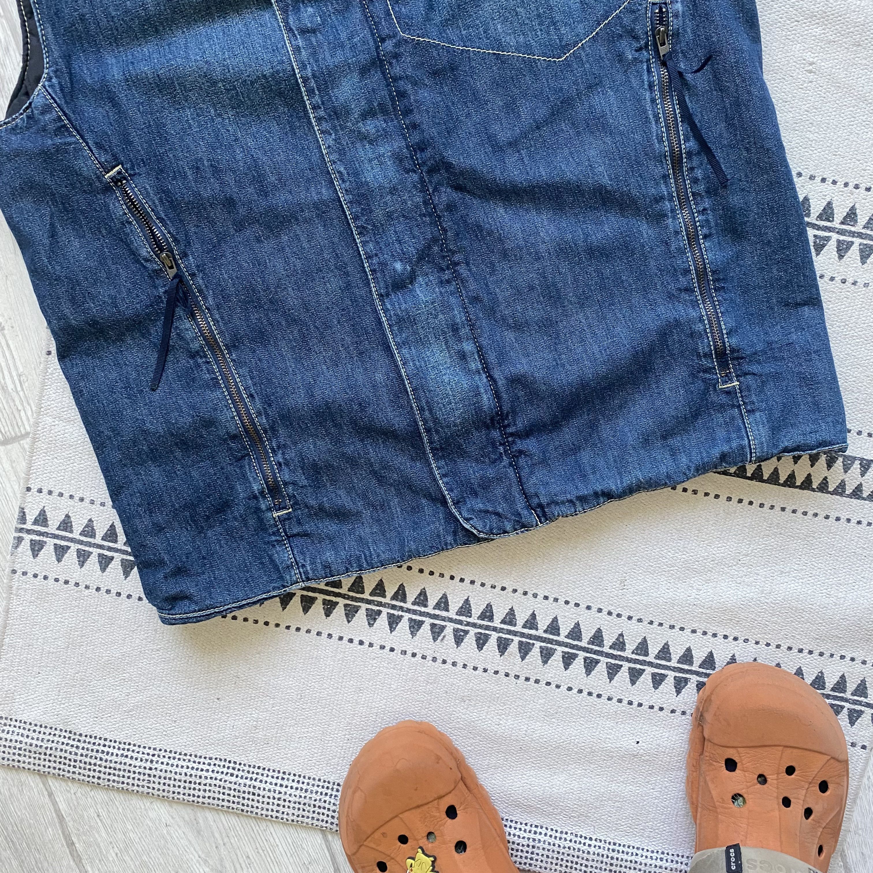 Levi's Vintage Clothing Vintage Engineered Levis denim Vests Y2K jeans jacket Size US L / EU 52-54 / 3 - 3 Thumbnail