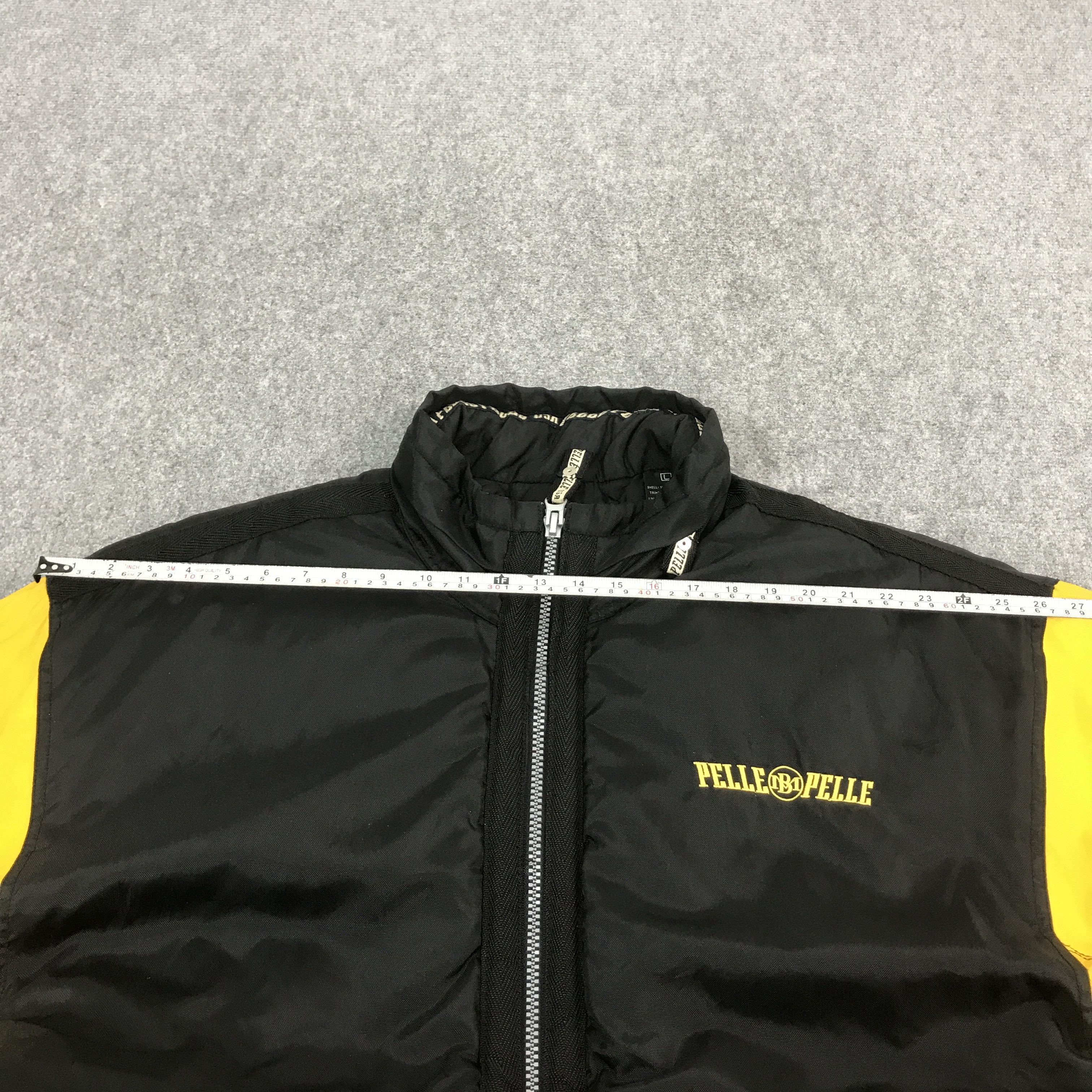 Japanese Brand × Pelle Pelle × Vintage Vintage Pelle Pelle Big Logo Quited jacket Size US L / EU 52-54 / 3 - 8 Thumbnail