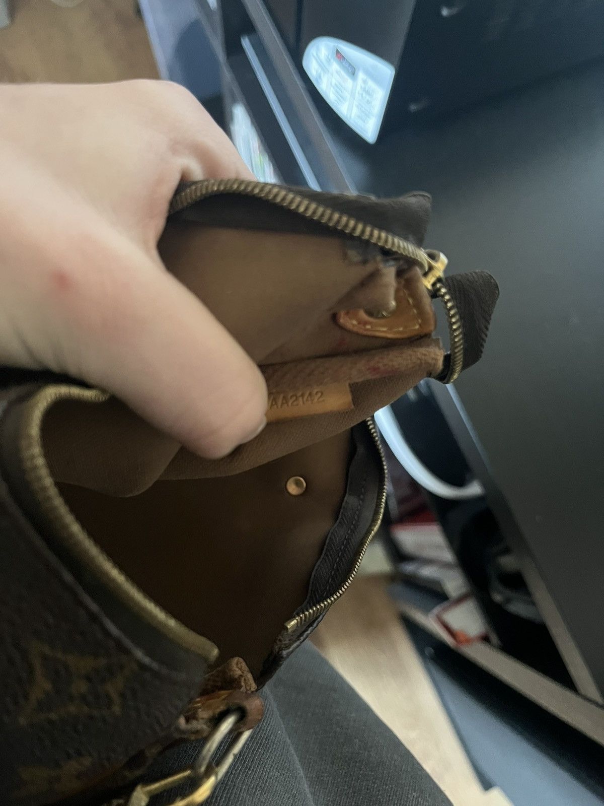 Louis Vuitton Louis Vuitton Eva clutch bag Size ONE SIZE - 5 Thumbnail
