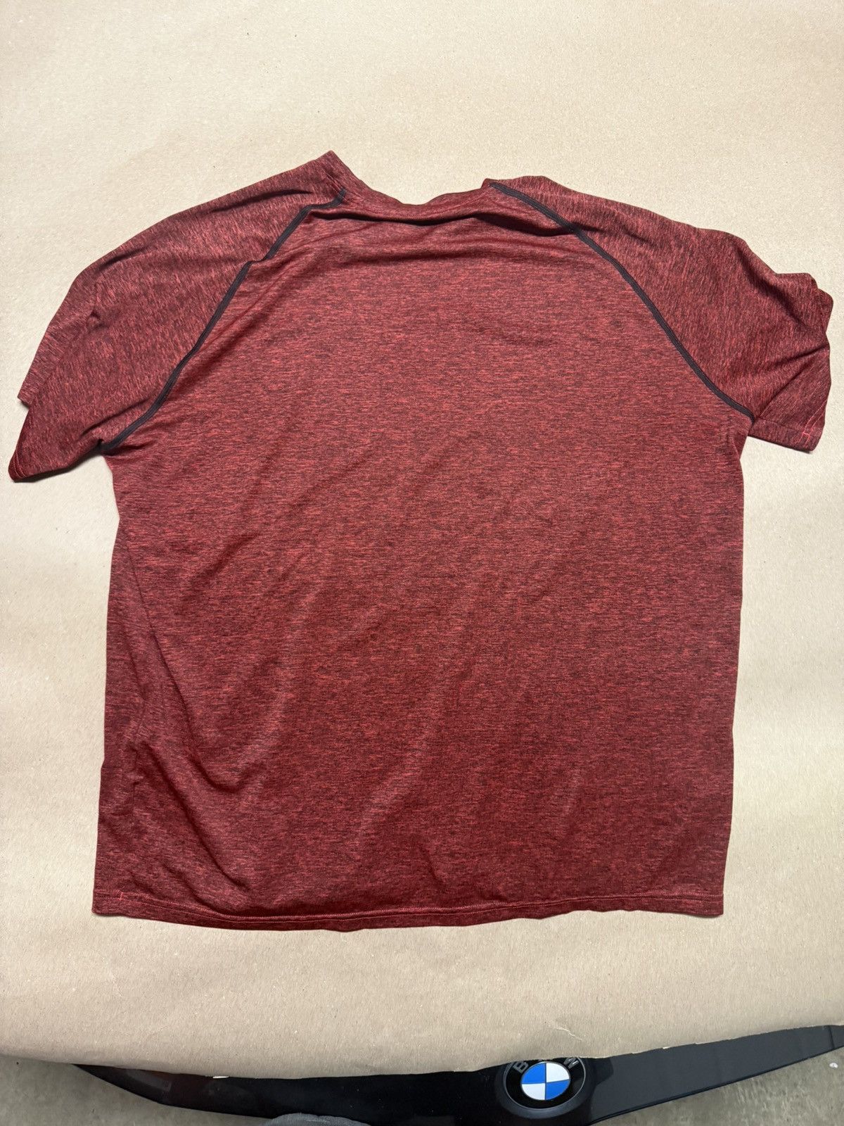 Under Armour Under Armour Heat Gear Loose Shirt Red size XL Rare! Size US XL / EU 56 / 4 - 2 Thumbnail