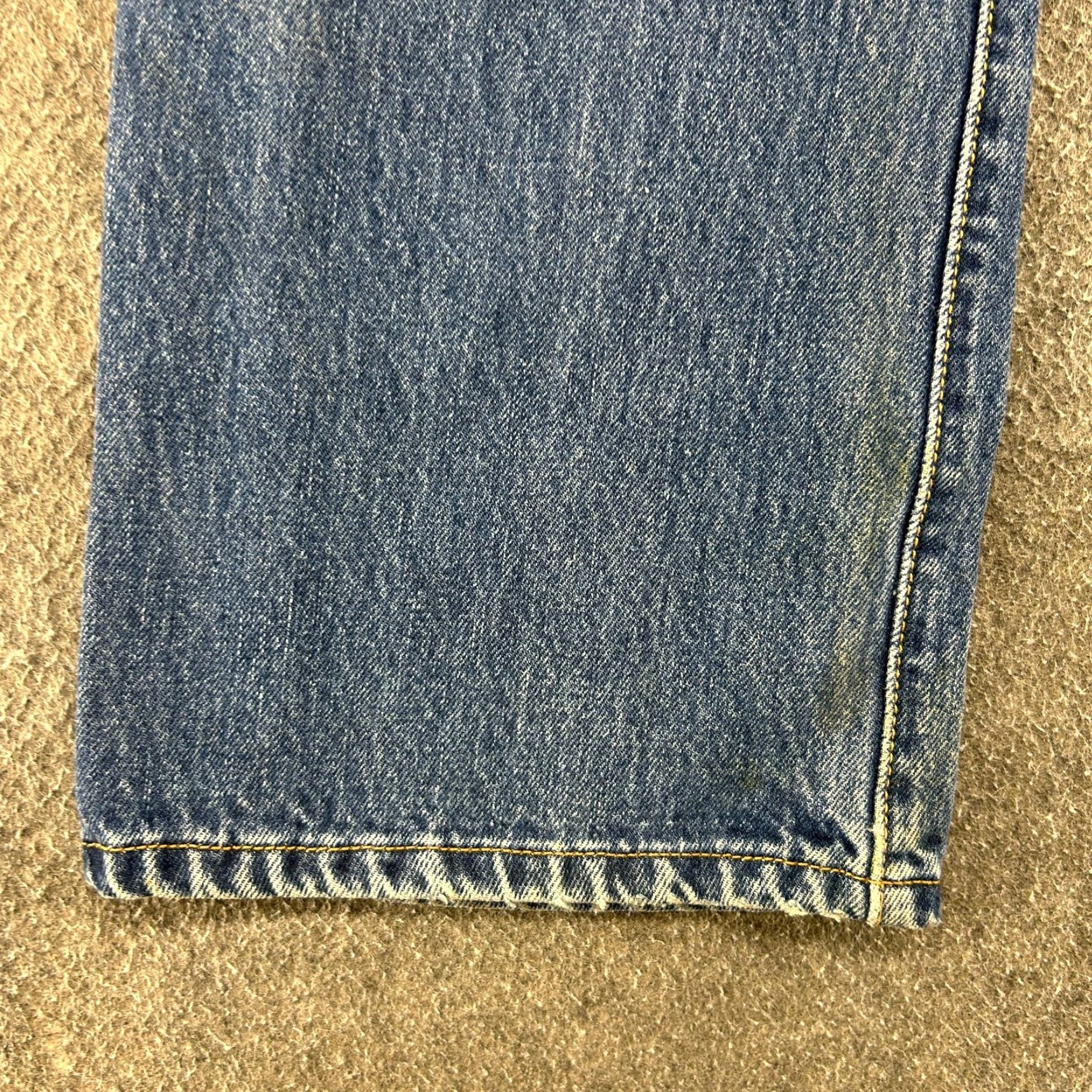 Levi's VINTAGE Levi's 501 Jeans Mens 33x30 Blue Straight Leg Regular Fit Medium Wash 90s Mens Size US 33 - 6 Thumbnail