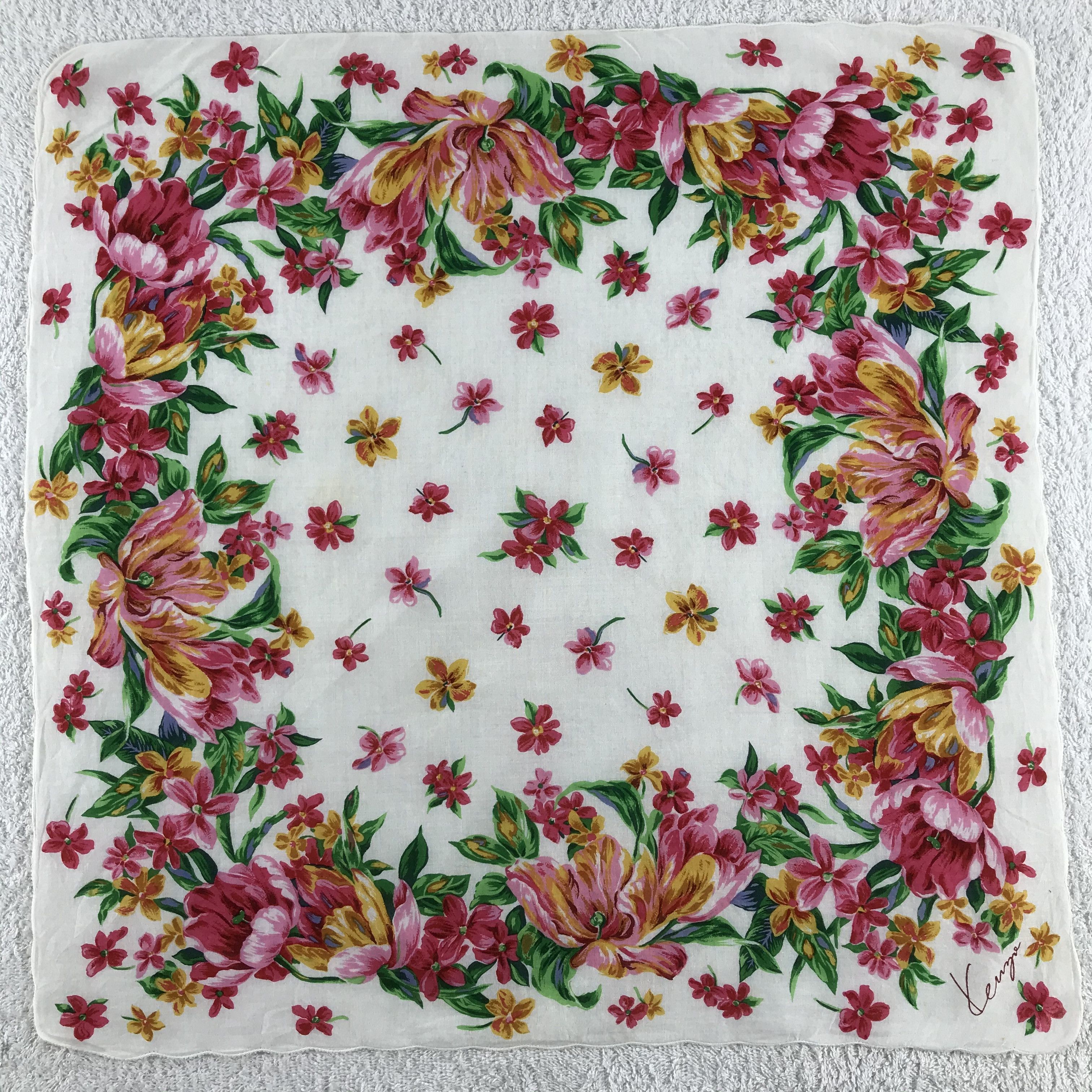 Kenzo × Vintage Kenzo Bandana / Handkerchief / Neckerchief - S203 Size ONE SIZE - 1 Thumbnail