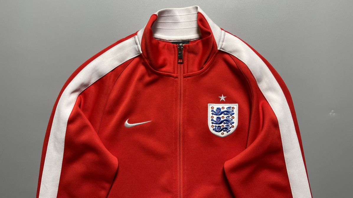 Nike ENGLAND NIKE 2014 WORLD CUP FOOTBALL WOMEN TRAINING TOP Size S / US 4 / IT 40 - 2 Thumbnail