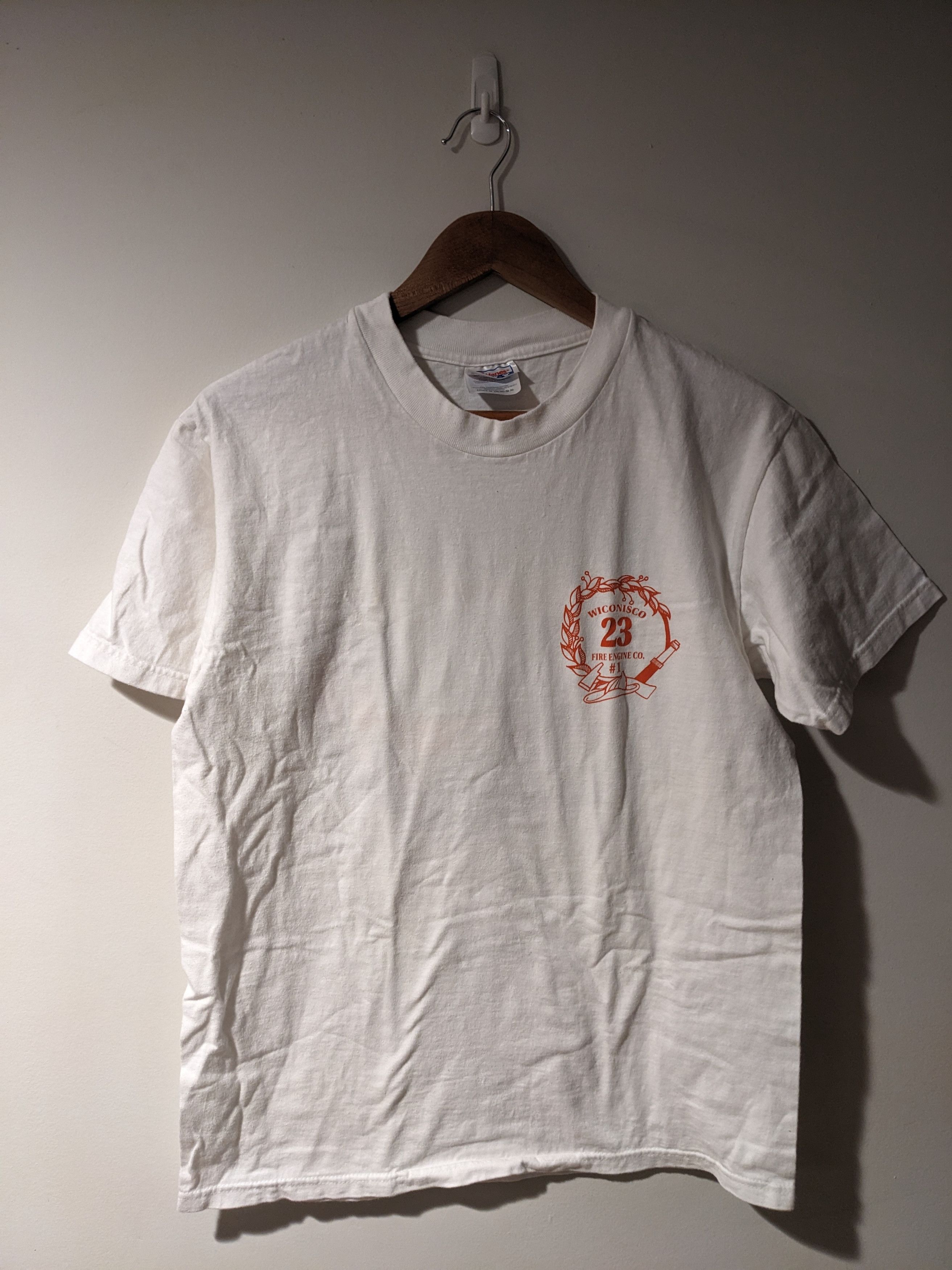Arts & Science Vintage 1999 Fire Department Truck Wiconisco Medium T-Shirt Size US M / EU 48-50 / 2 - 3 Thumbnail