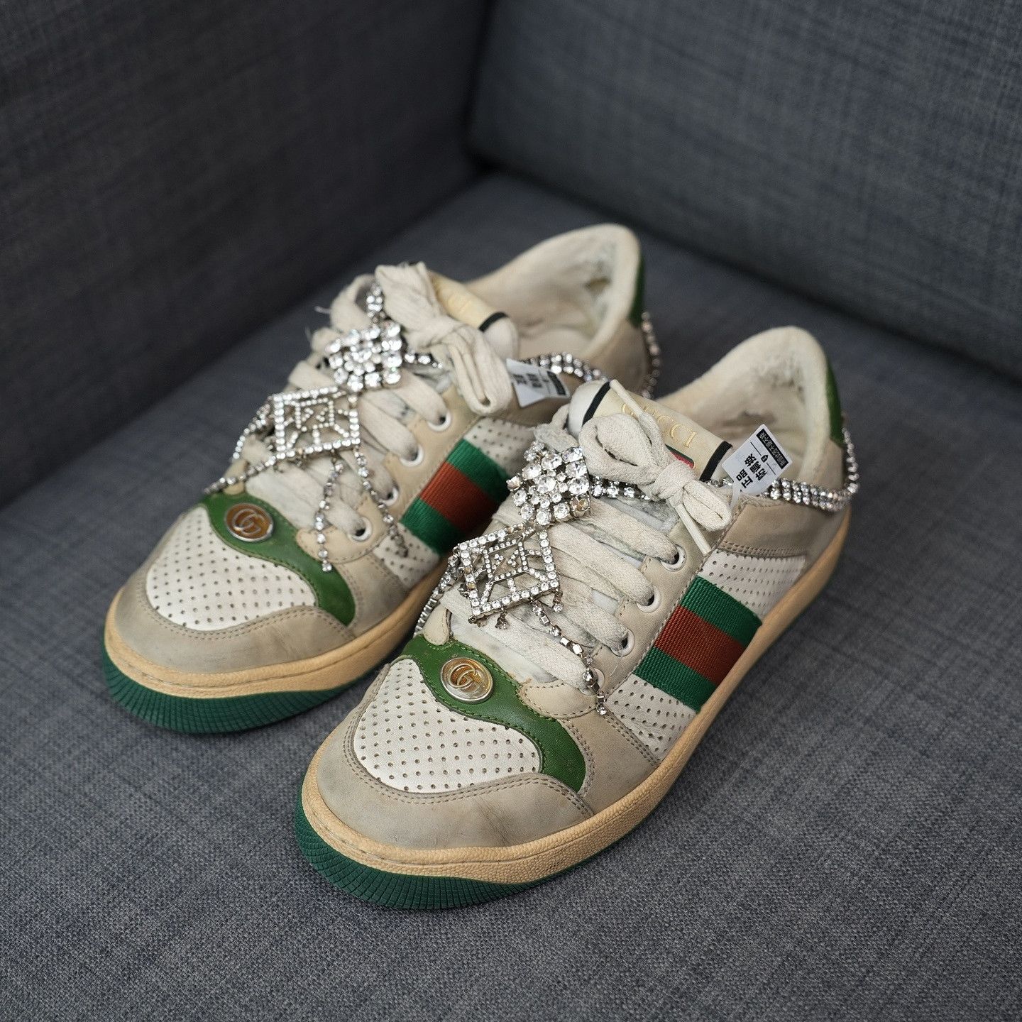 Gucci GUCCI Strawberry Print Sneakers Size 37-2505 | Grailed