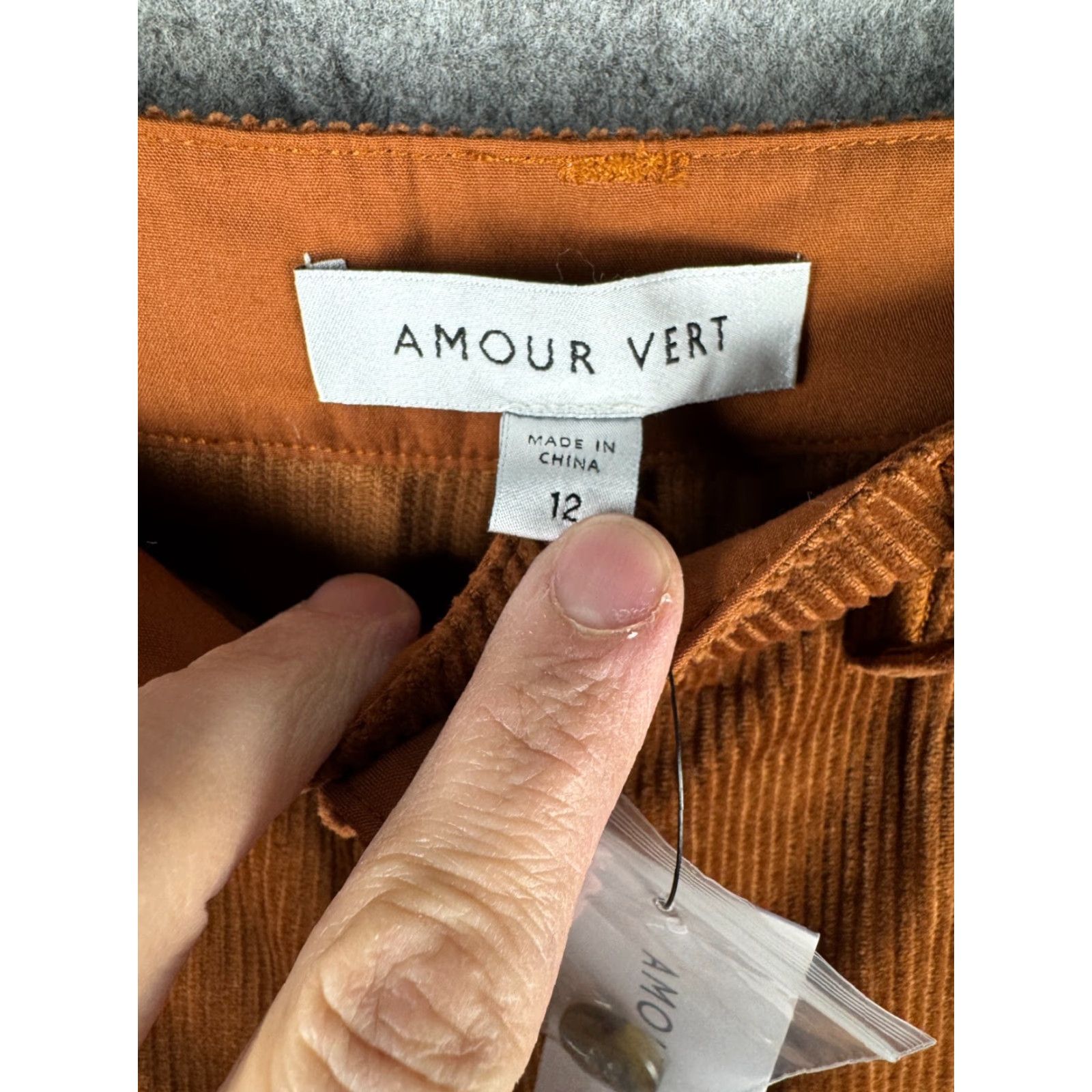 Vintage Amour Vert Pants Women's 12 Brown Wide Leg Utility Corduroy Relaxed NWT Size 34" / US 12 / IT 48 - 3 Thumbnail