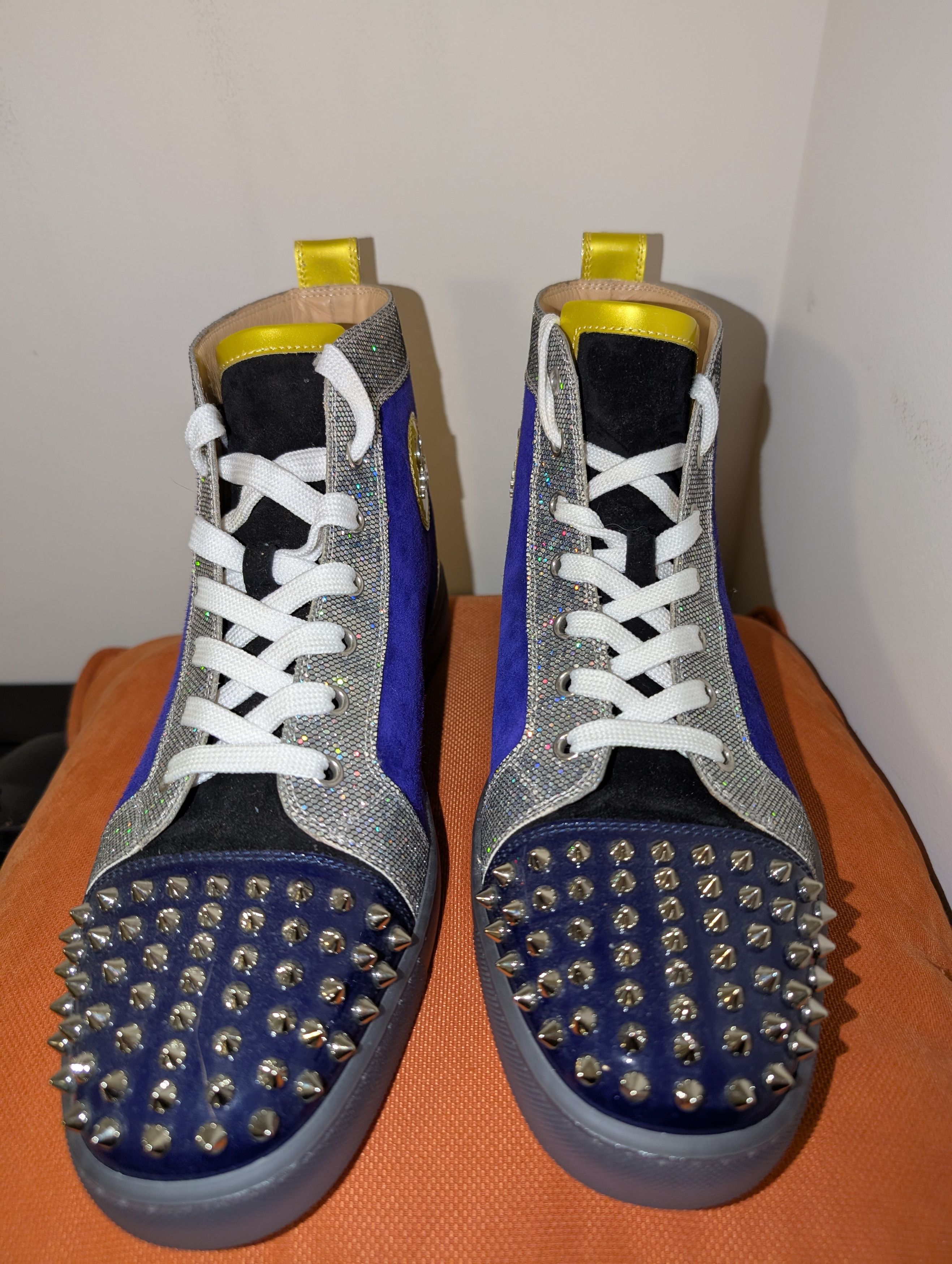 Christian Louboutin Christian Louboutin Suede/Sequins High Top Sneakers Size US 9.5 / EU 42-43 - 12 Thumbnail