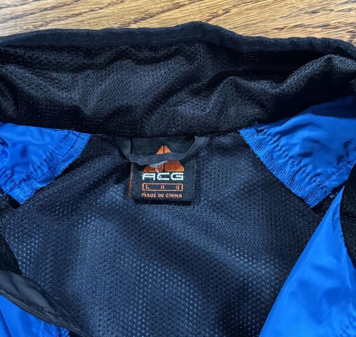 Nike ACG Vintage Nike ACG Clima F.I.T. Swoosh Windbreaker (Size L) Size US L / EU 52-54 / 3 - 7 Thumbnail