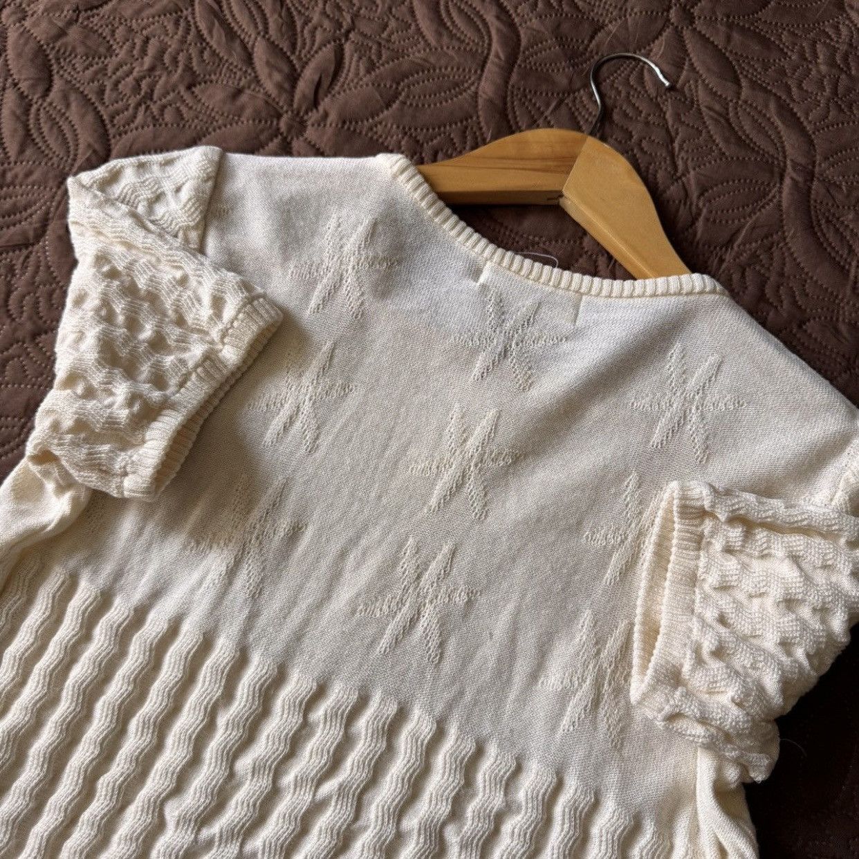 Yves Saint Laurent VINTAGE Yves Saint Laurent YSL Textured Cable Knit Short S/L Size S / US 4 / IT 40 - 5 Thumbnail