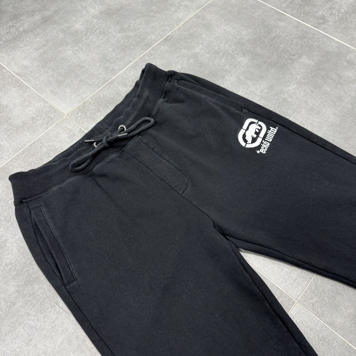 Ecko Unltd. Ecko Unltd Embroidered Logo Sweatshirt / Joggers Streetwear Size US XL / EU 56 / 4 - 23 Thumbnail