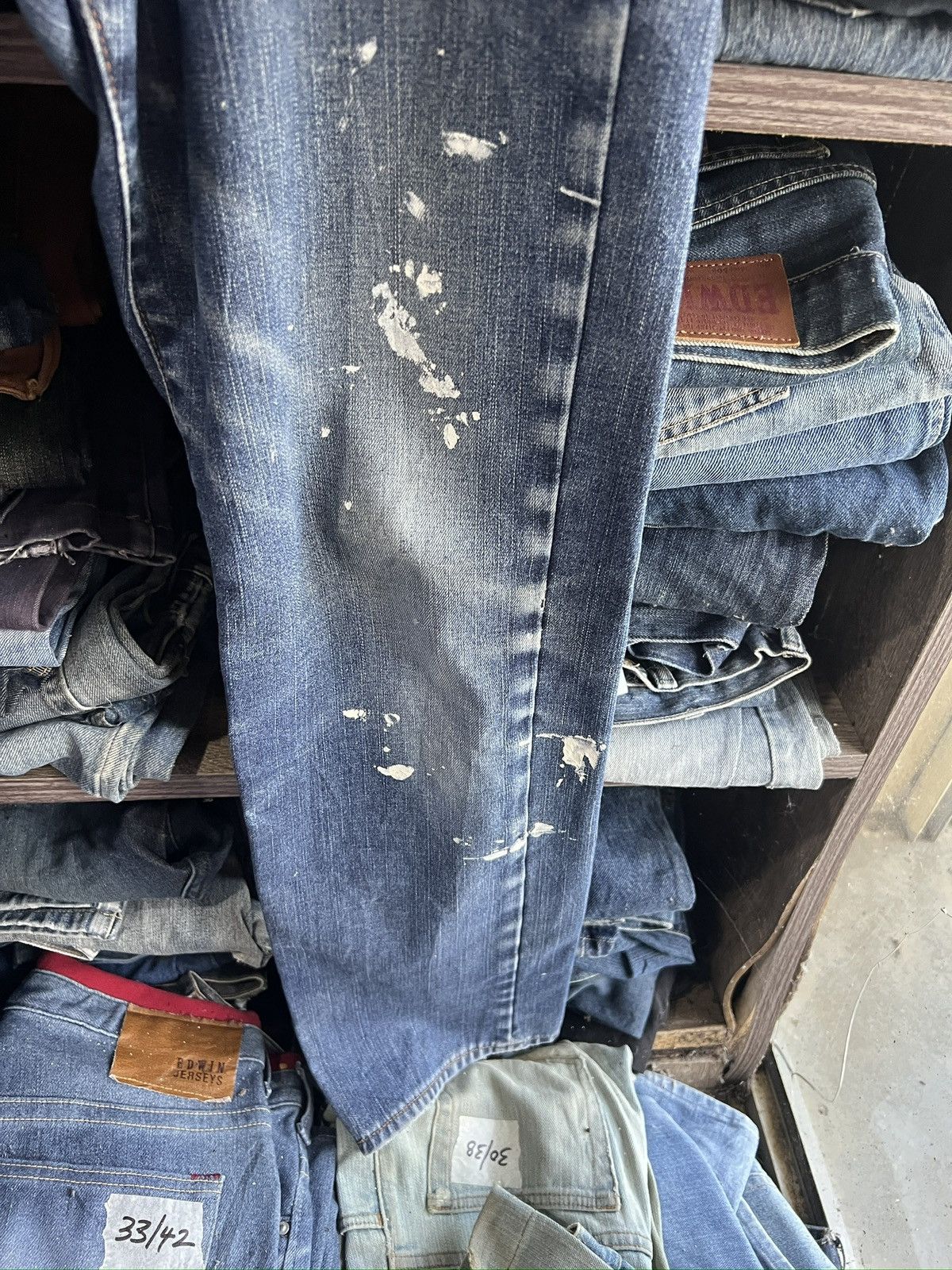 Uniqlo 🔥Uniqlo UJ Paint Splash Distressed Denim Size US 30 / EU 46 - 8 Thumbnail