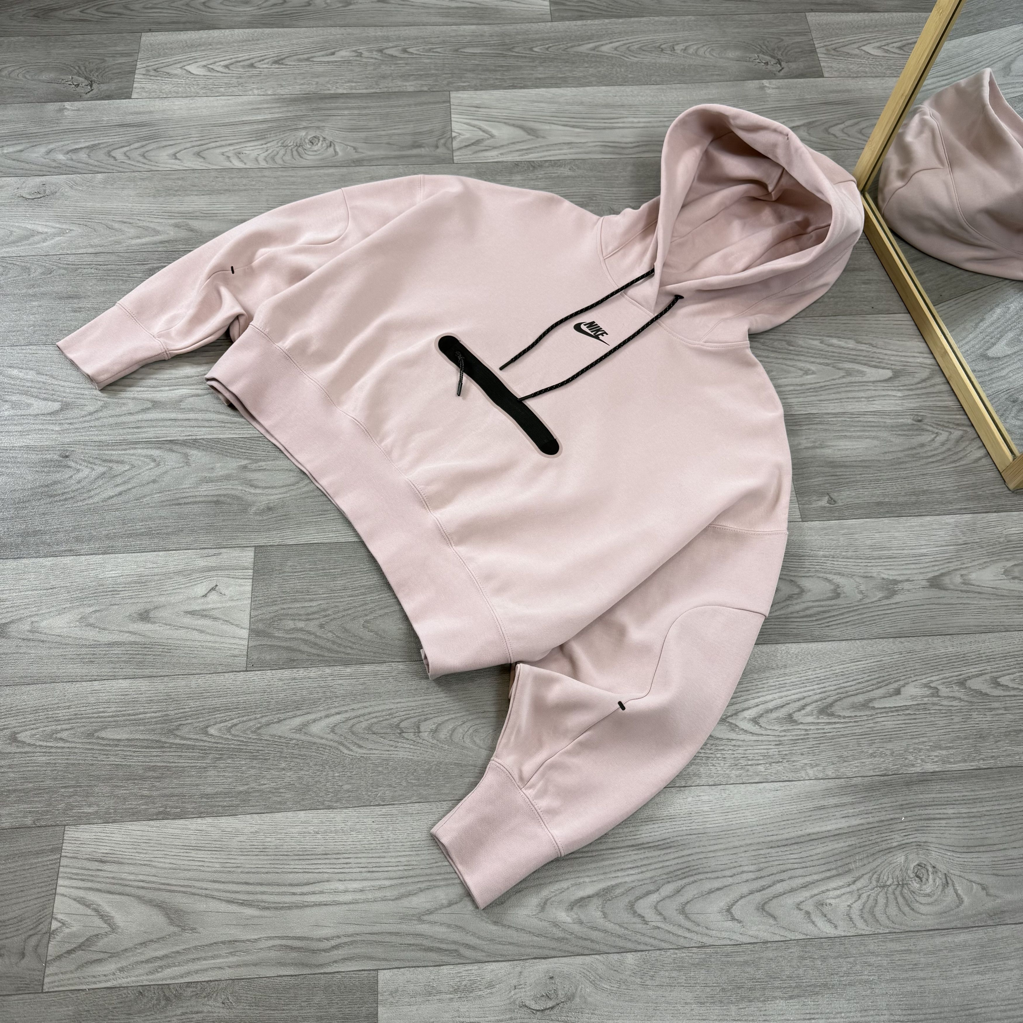 Nike Nike Tech Fleece Women's Pink Crop Top Hoodie Hooded Sweat Size M / US 6-8 / IT 42-44 - 3 Thumbnail