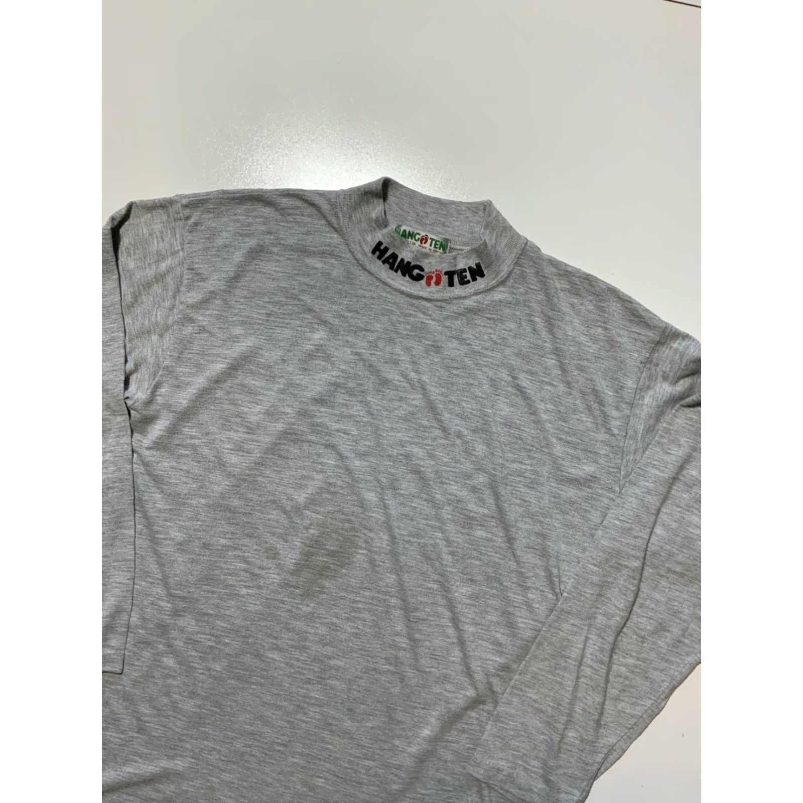 Hang Ten VINTAGE Hang Ten T-Shirt Gray Footprint Mock Neck L/S 80s Made In Japan S Mens Girls? Size US S / EU 44-46 / 1 - 4 Thumbnail