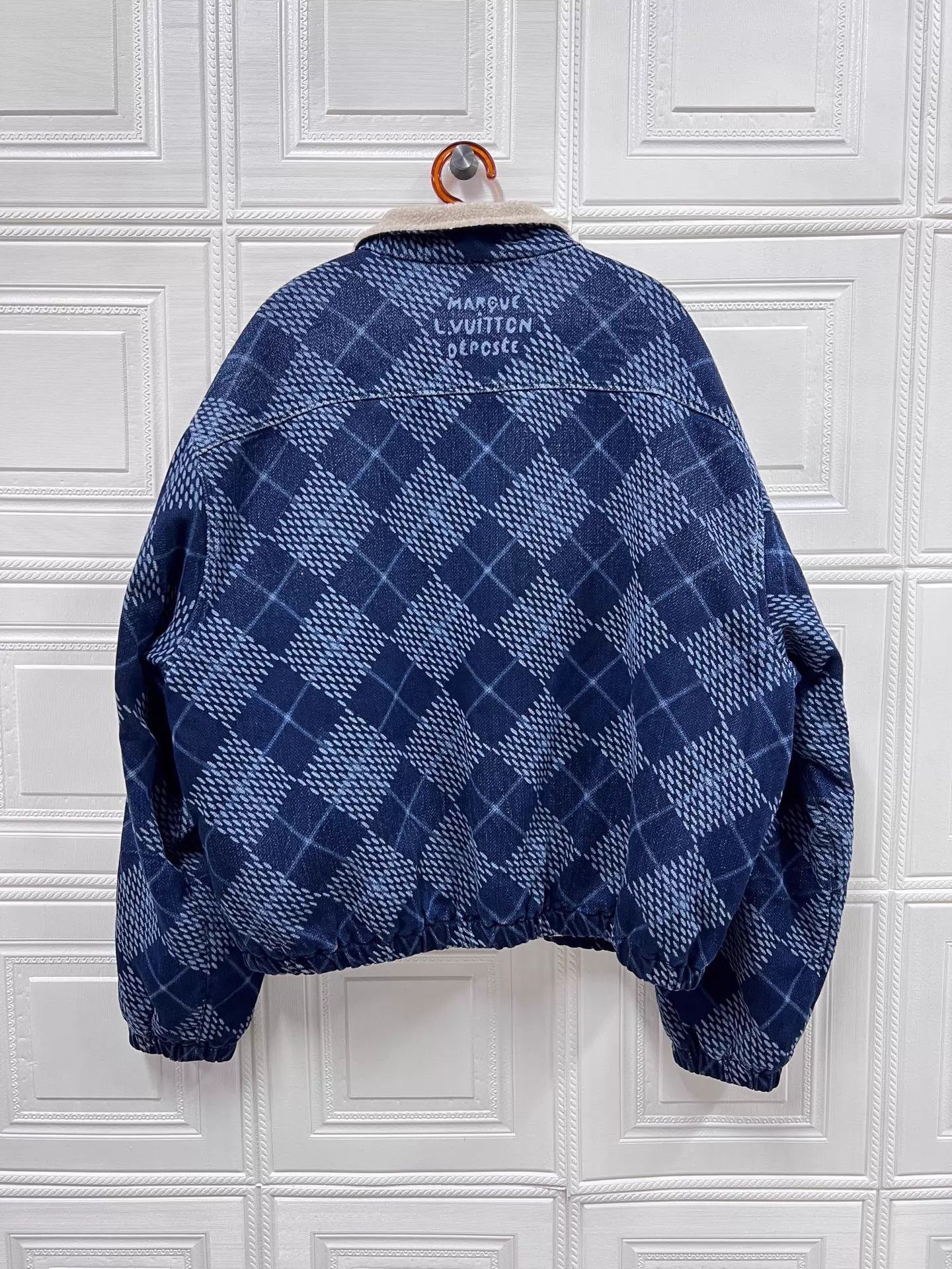 Louis Vuitton Louis Vuitton SS25 All-Over Damier Shearling Jacket 54 Size US L / EU 52-54 / 3 - 2 Thumbnail