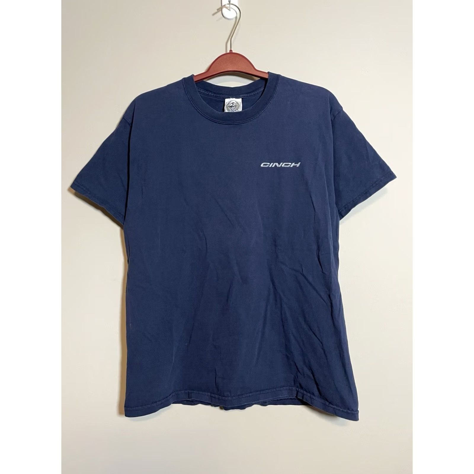 Vintage Cinch Logo Crew Neck T Shirt Short Sleeve Sunset Blue L Men's Shirt Graphic Print Vintage: No, 21" Pit to Pit, 28" Length, Easy Care, USA Theme Size US L / EU 52-54 / 3 - 3 Thumbnail