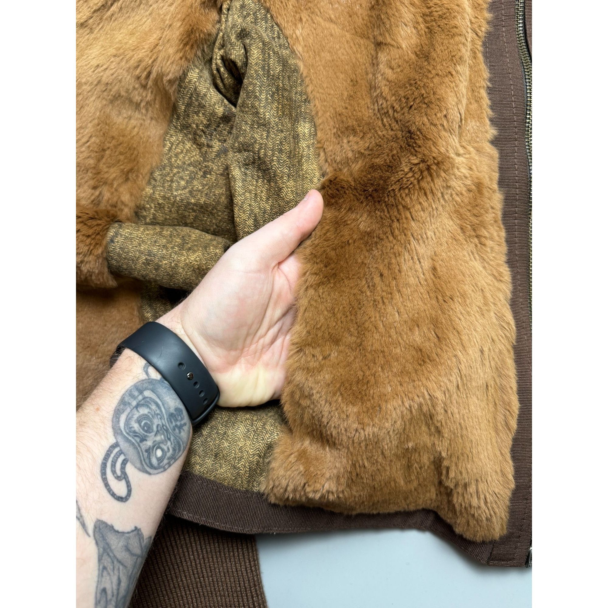 Versace Jeans Couture Versace Jeans Couture Rabbit Fur Coat (Y1126) Size L / US 10 / IT 46 - 4 Thumbnail