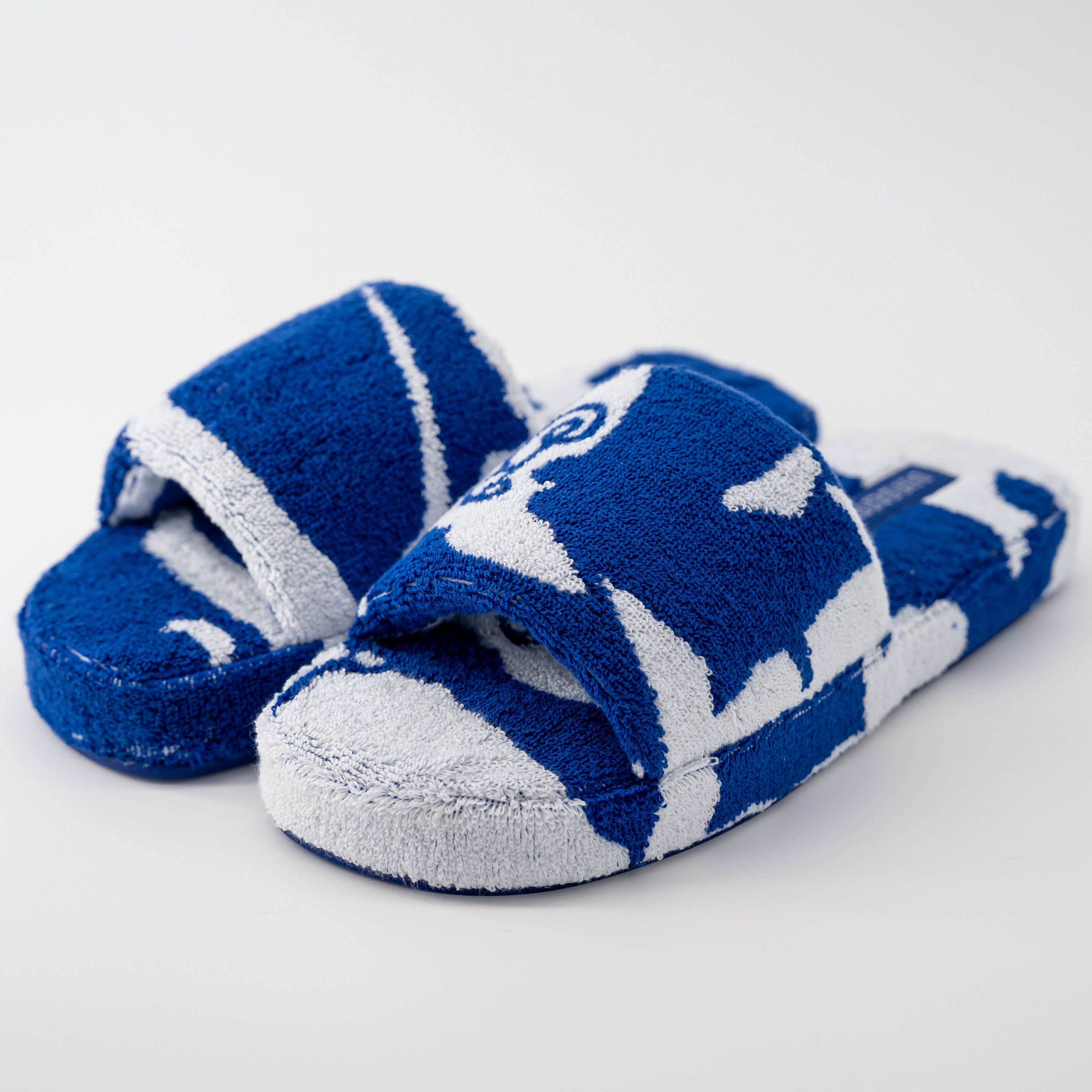 Burberry 37.5 7.5 Burberry Snug Towelling Slide Slippers Knight Blue Size US 7.5 / IT 37.5 - 1 Thumbnail