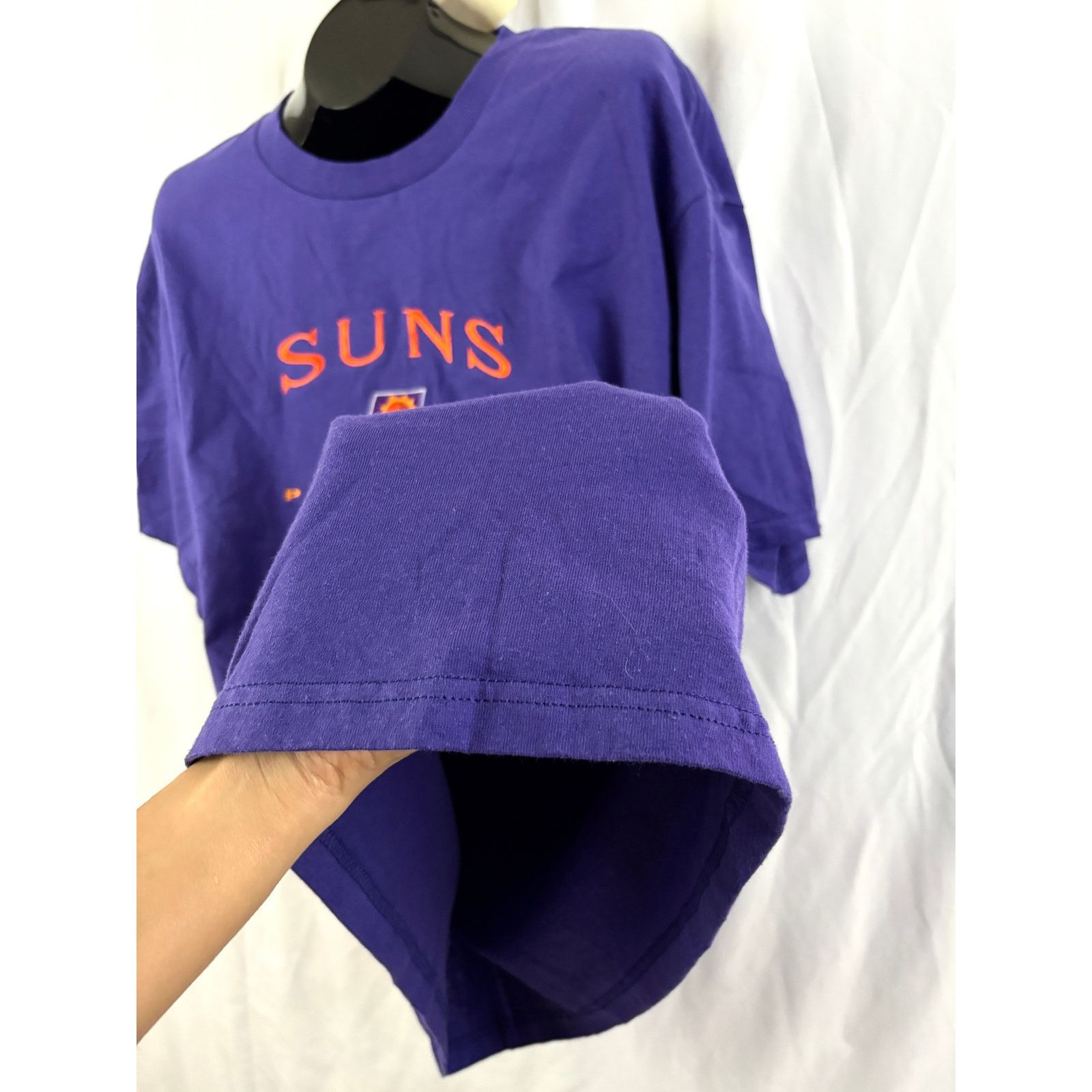 Lee Vtg Phoenix Suns T Shirt XL NBA Nutmeg Mills NOS Size US XL / EU 56 / 4 - 12 Thumbnail