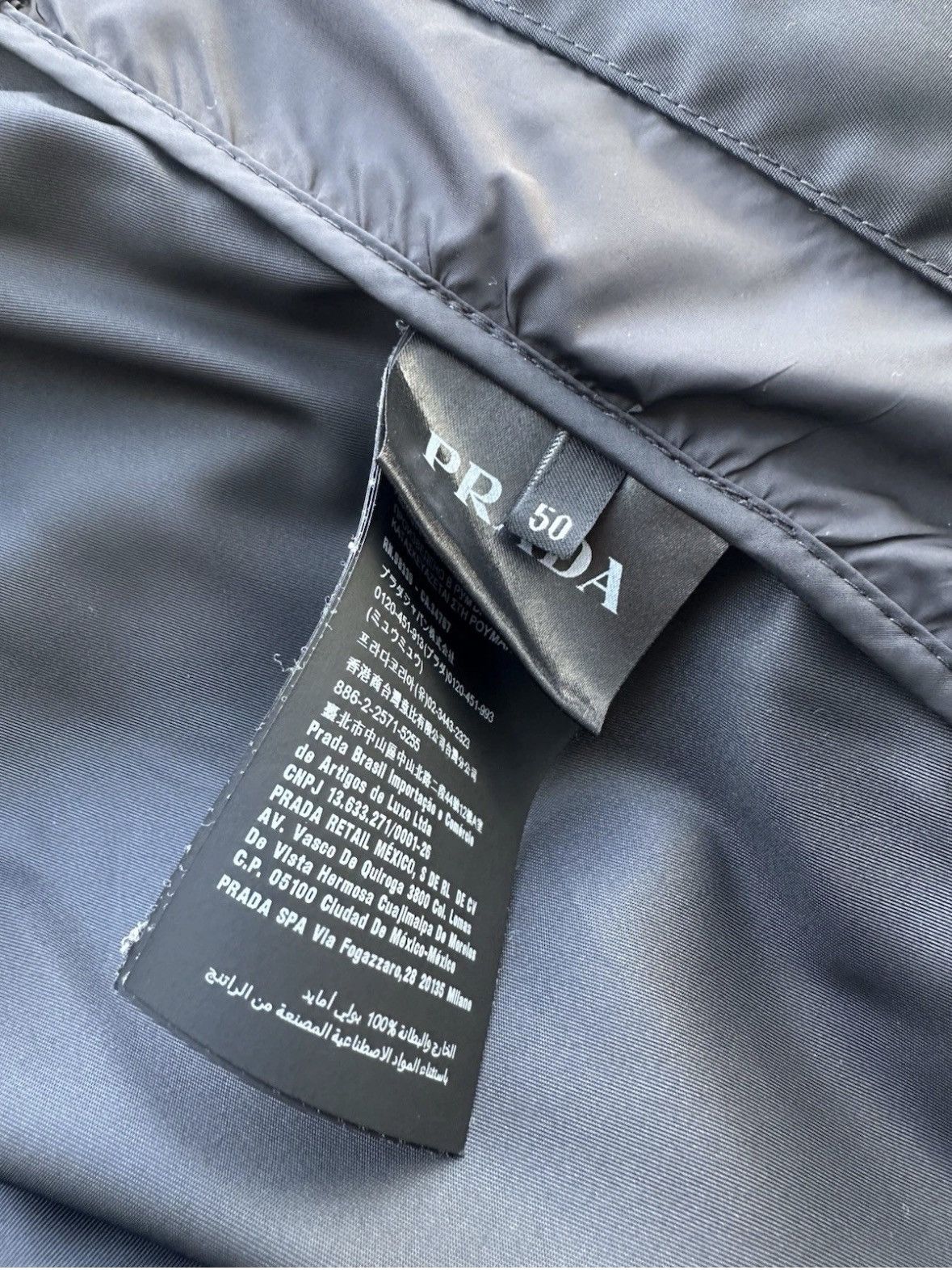 Prada Re-Nylon Black Coat w/ Enamel Logo Size US L / EU 52-54 / 3 - 10 Thumbnail