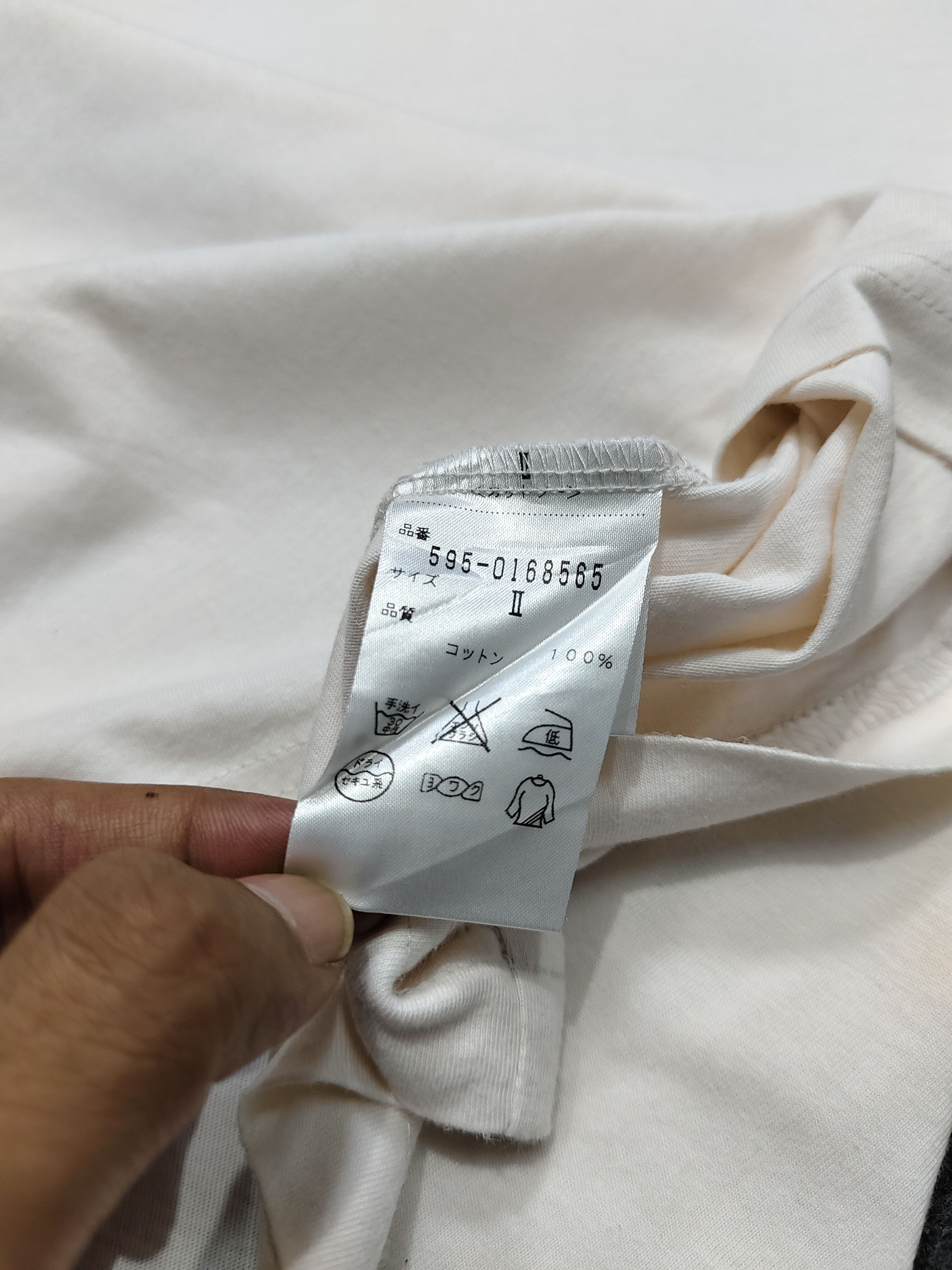 Margaret Howell 🇬🇧 Margaret Howell 🇬🇧 Unfinished Sleeve Plain Tshirt Size L / US 10 / IT 46 - 6 Thumbnail