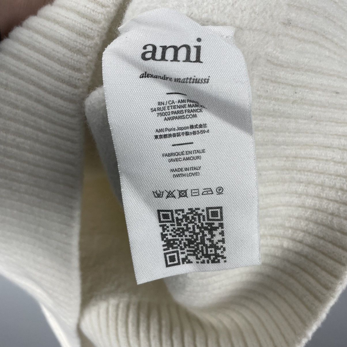 AMI AMI Alexandre Mattiussi Turtleneck Sweater White/Red sz M-L Size M / US 6-8 / IT 42-44 - 11 Thumbnail