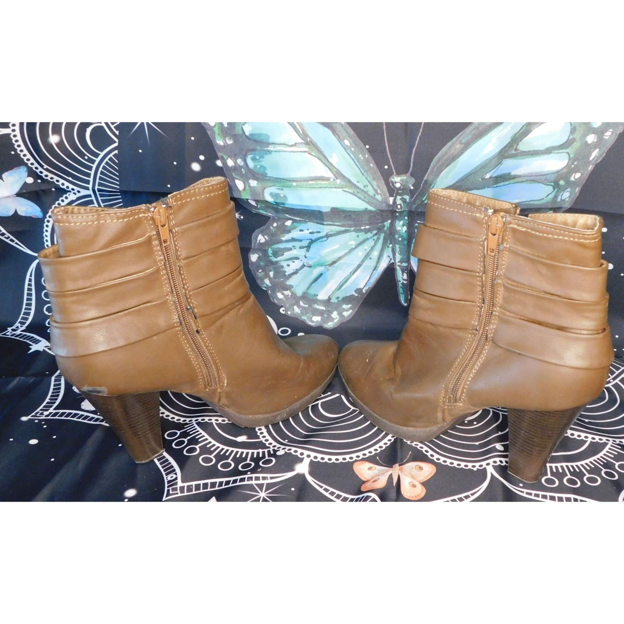 U.S. Polo Assn. US Polo Assn Brown Heeled Ankle Boots Size Womens 10M Size US 10 / IT 40 - 6 Thumbnail