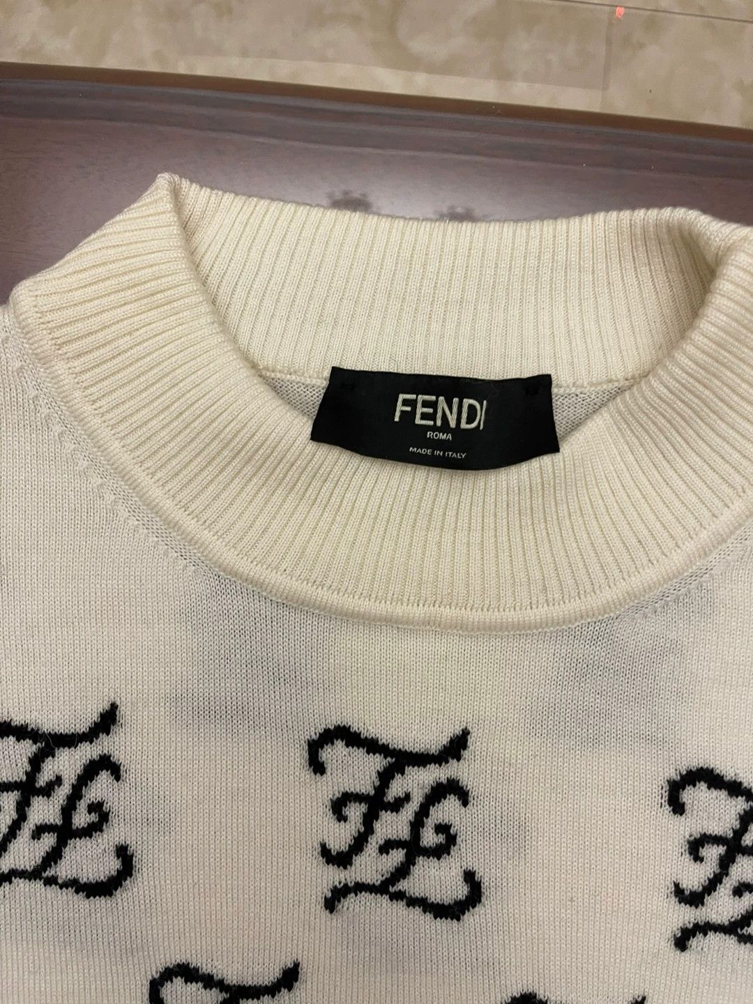 Fendi Fendi New Full Logo Sweater (Subtle, No Tags) Size US L / EU 52-54 / 3 - 2 Thumbnail