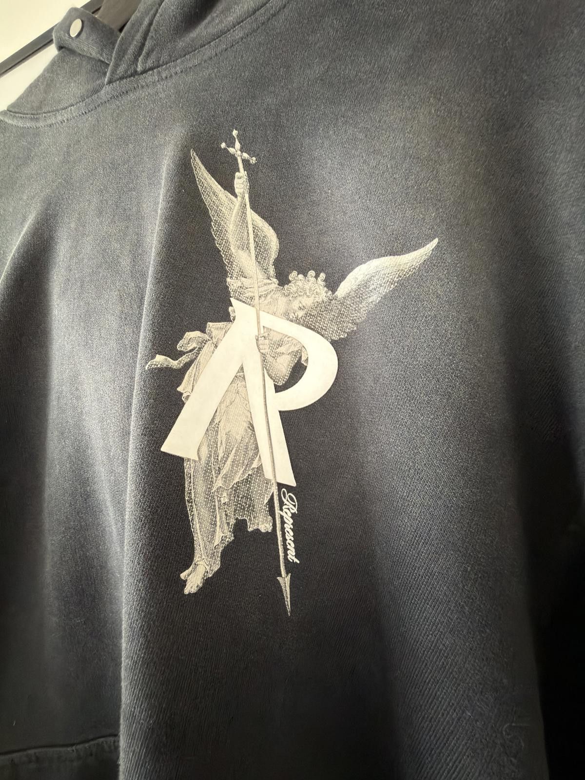Represent Clo. Represent Angel Hoodie Washed Charcoal Size US L / EU 52-54 / 3 - 3 Thumbnail