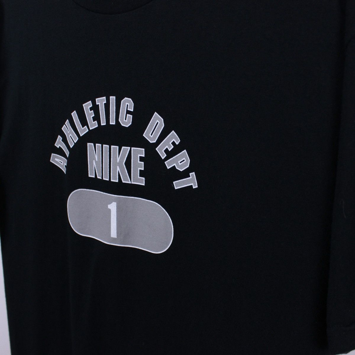 Nike Vintage Nike T-Shirt Short Sleeve Size US L / EU 52-54 / 3 - 4 Thumbnail