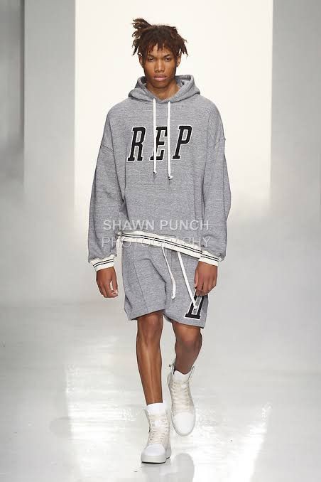 Represent Clo. Represent Wide Awake British Made short sweat pants Size US 32 / EU 48 - 2 Thumbnail