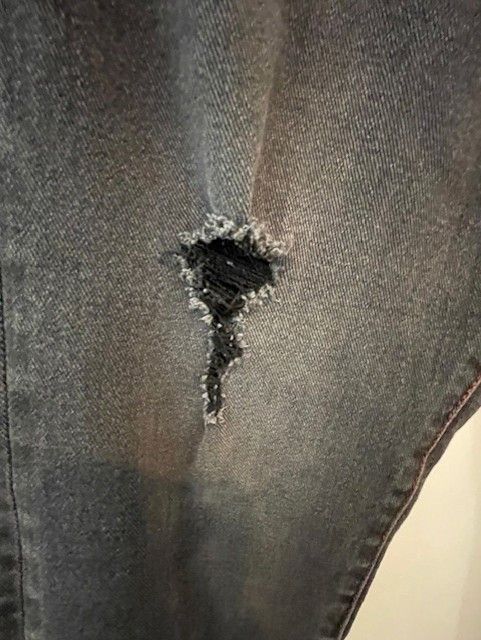 True Religion True Religion Men's Ricky Straight Leg Ripped Jeans Size US 30 / EU 46 - 4 Thumbnail