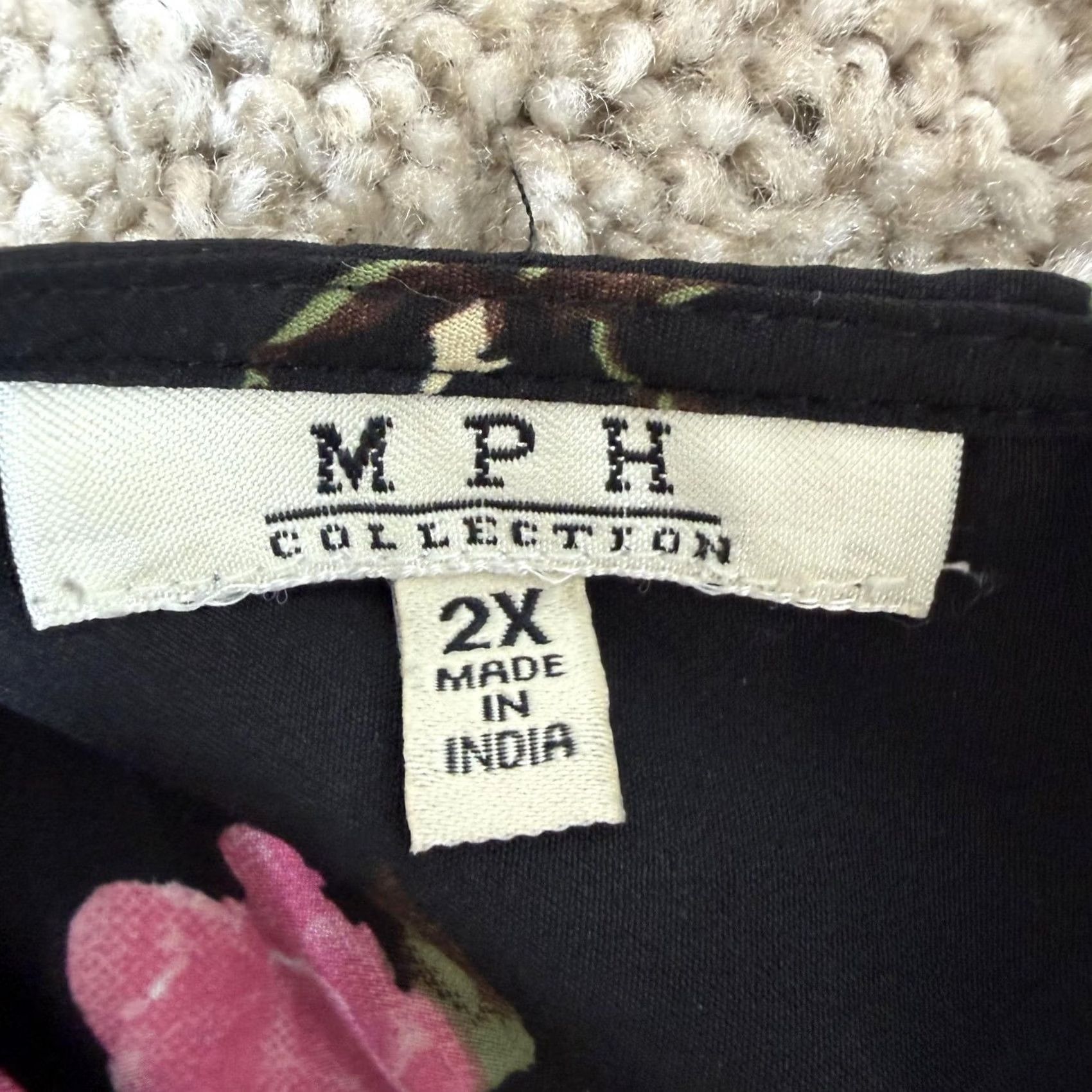 Vintage M.P.H. Collection Dress Womens 2X Black Floral Mock Neck 3/4 Sleeve Knee Length Size XXL / US 16-18 / IT 52-54 - 2 Thumbnail