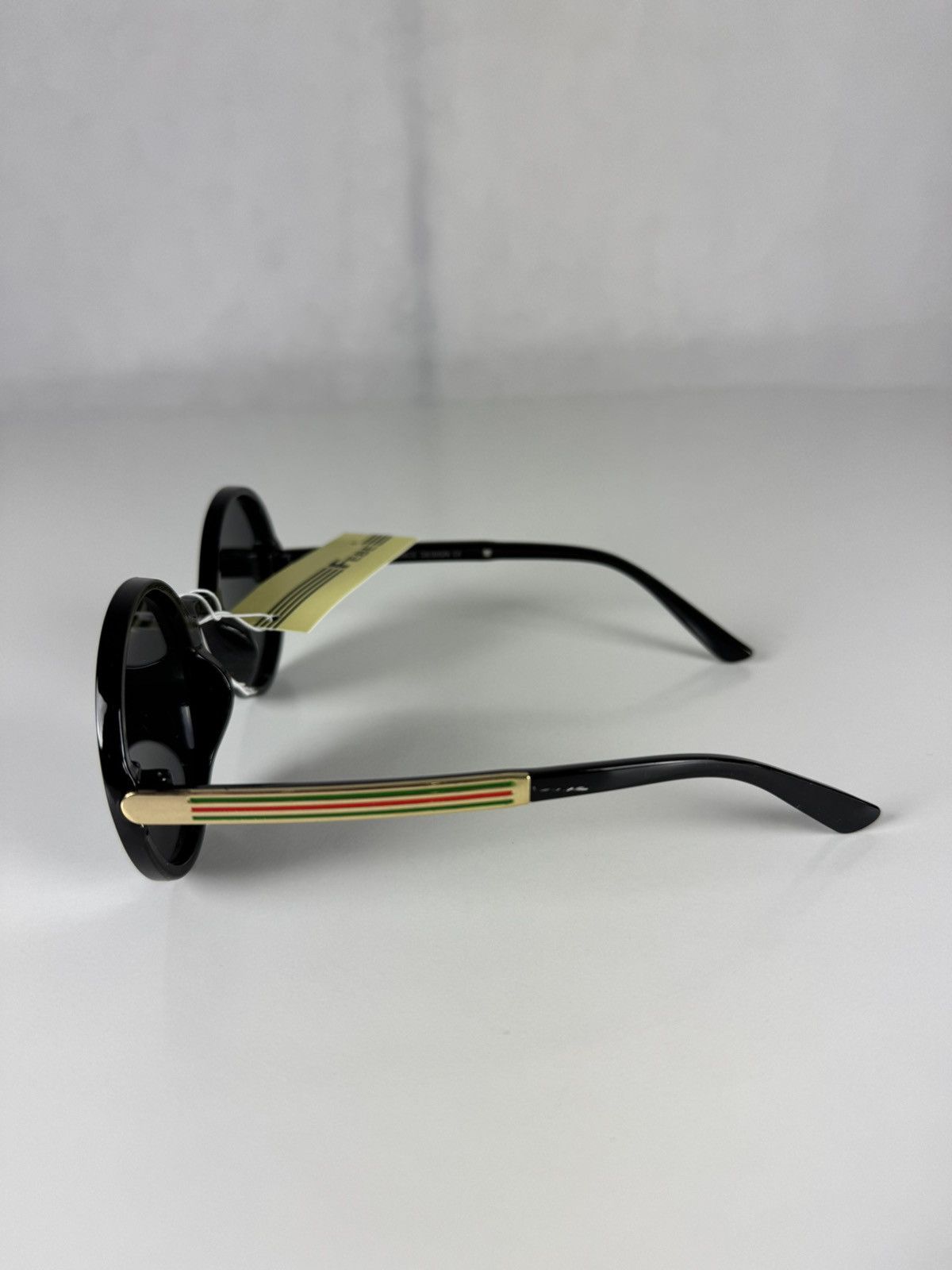 Vintage Sunglasses Size ONE SIZE - 3 Thumbnail