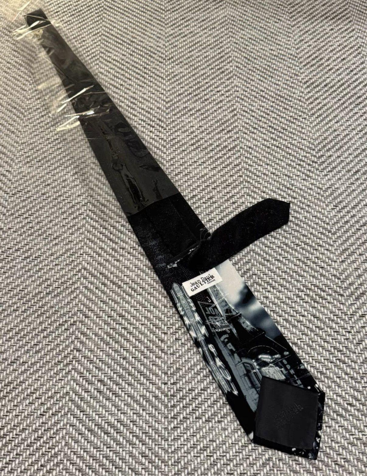 Jean Paul Gaultier Jean Paul Gaultier Paris Night View Pattern Tie K24 Size ONE SIZE - 5 Thumbnail