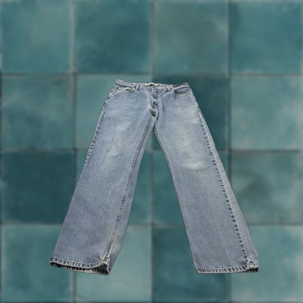 Levi's VINTAGE Levi’s 505 Jeans Mens 32x31 Blue Regular Zip Distressed Comfort 90s Mens Size US 32 / EU 48 - 1 Thumbnail