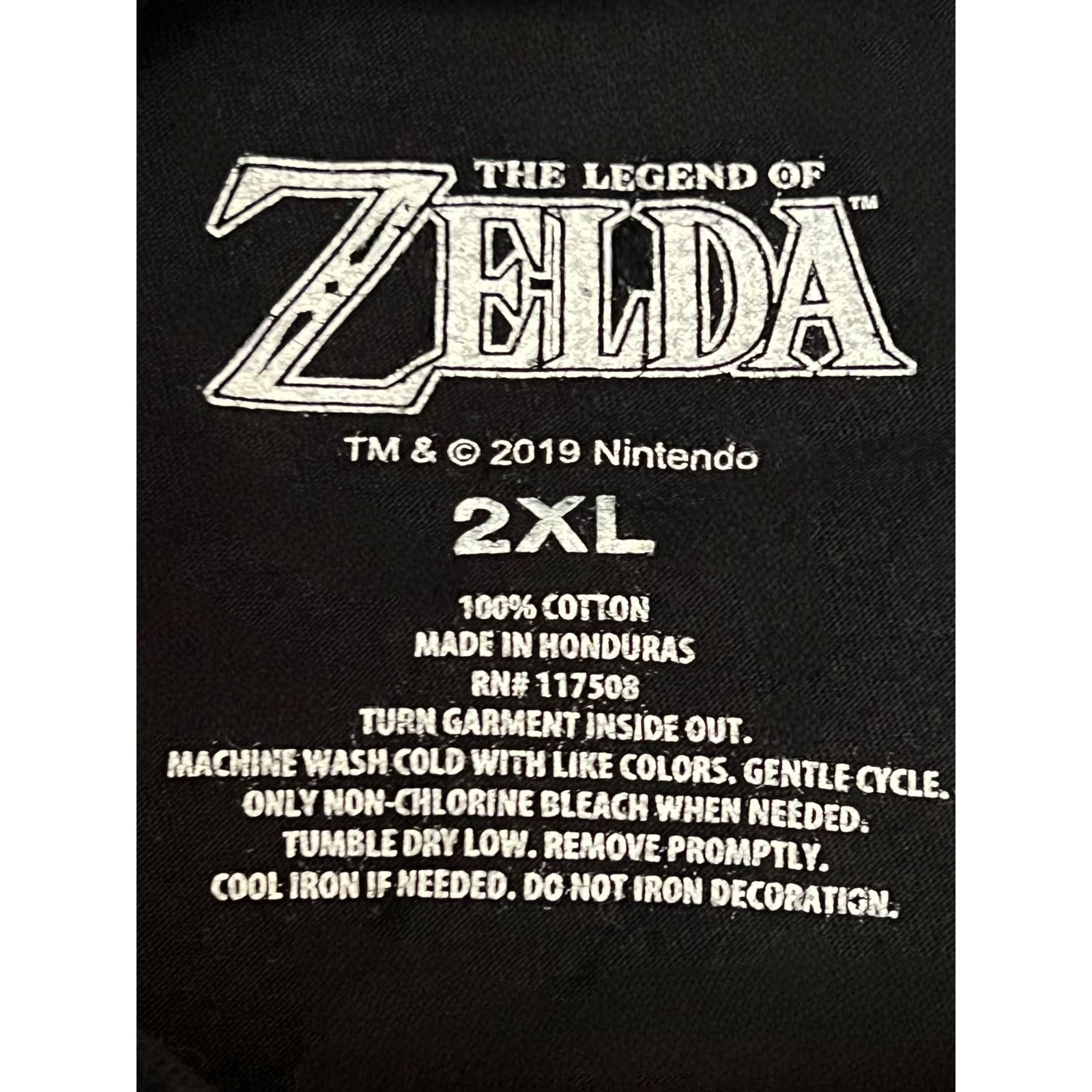 Nintendo Legend of Zelda Black T-Shirt 2XL Triforce Nintendo 2019 Size US XXL / EU 58 / 5 - 4 Thumbnail