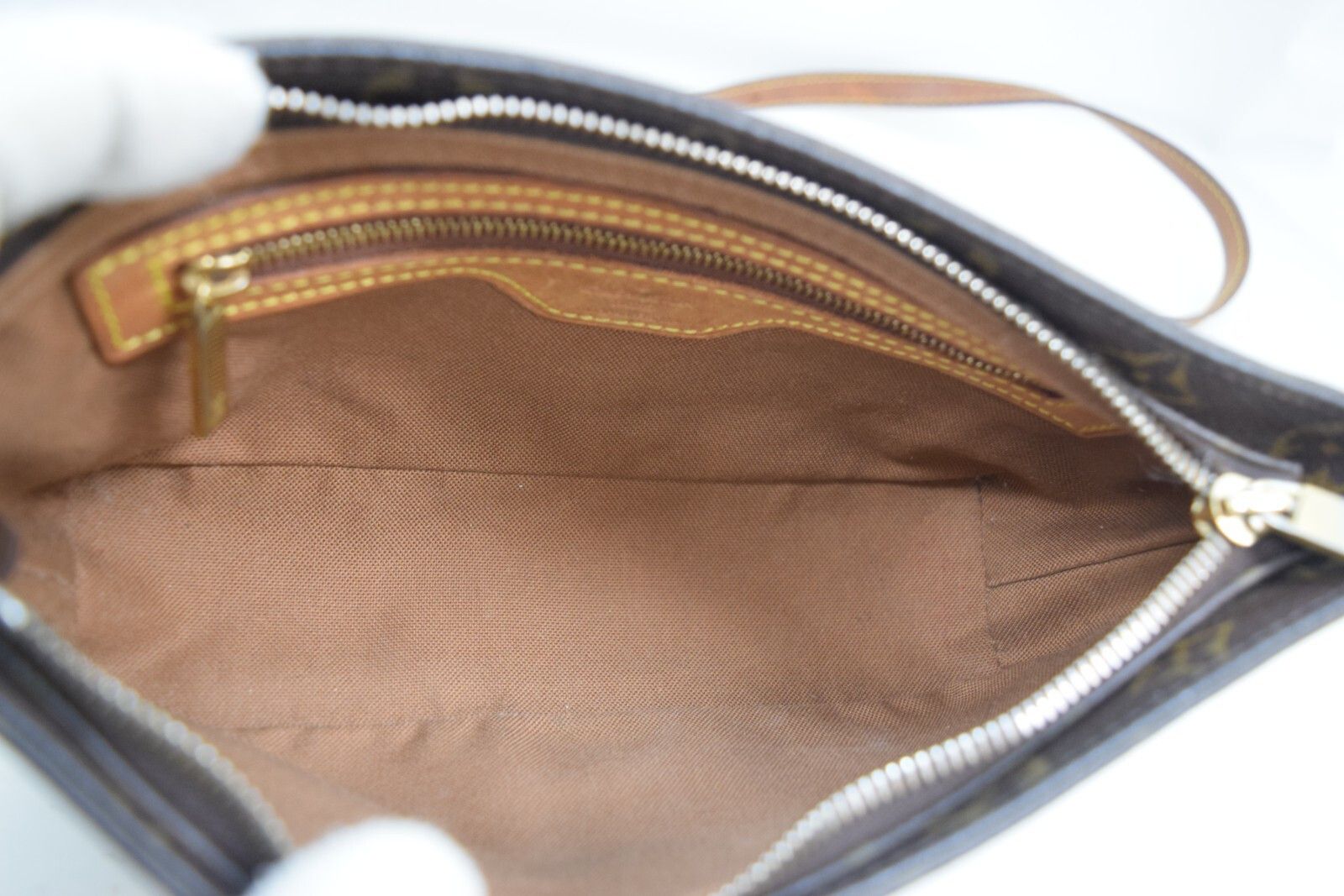 Louis Vuitton Louis Vuitton Trotteur Crossbody Bag Monogram Canvas M51240 Size ONE SIZE - 18 Thumbnail