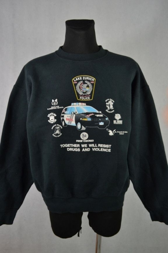 D.A.R.E 1996 D.A.R.E Chicago Police Drugs and Violence Sweatshirt Size US XL / EU 56 / 4 - 1 Thumbnail