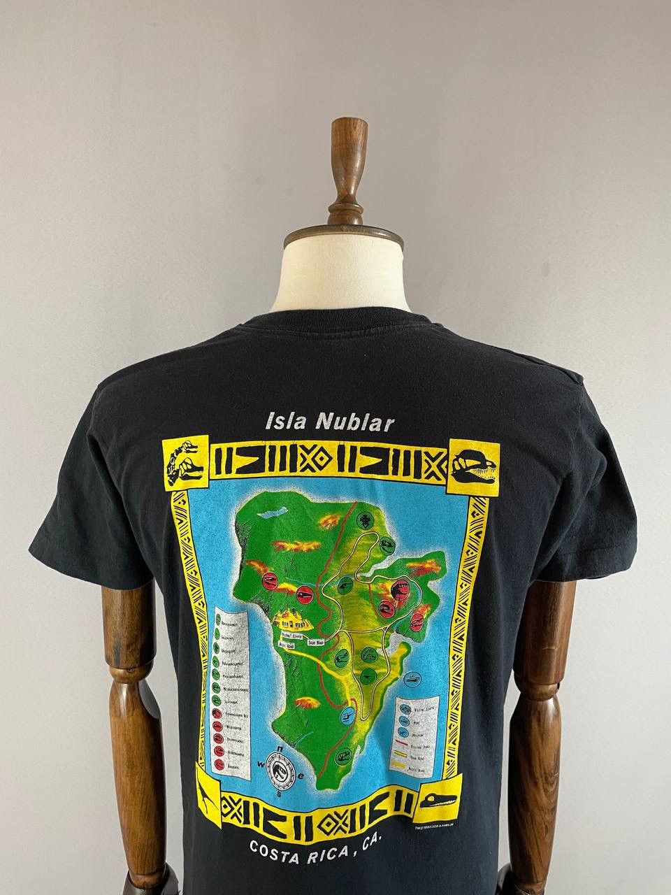Vintage Jurassic Park Tee T Shirt 1993 Vintage Black Island Tour Size US L / EU 52-54 / 3 - 8 Thumbnail